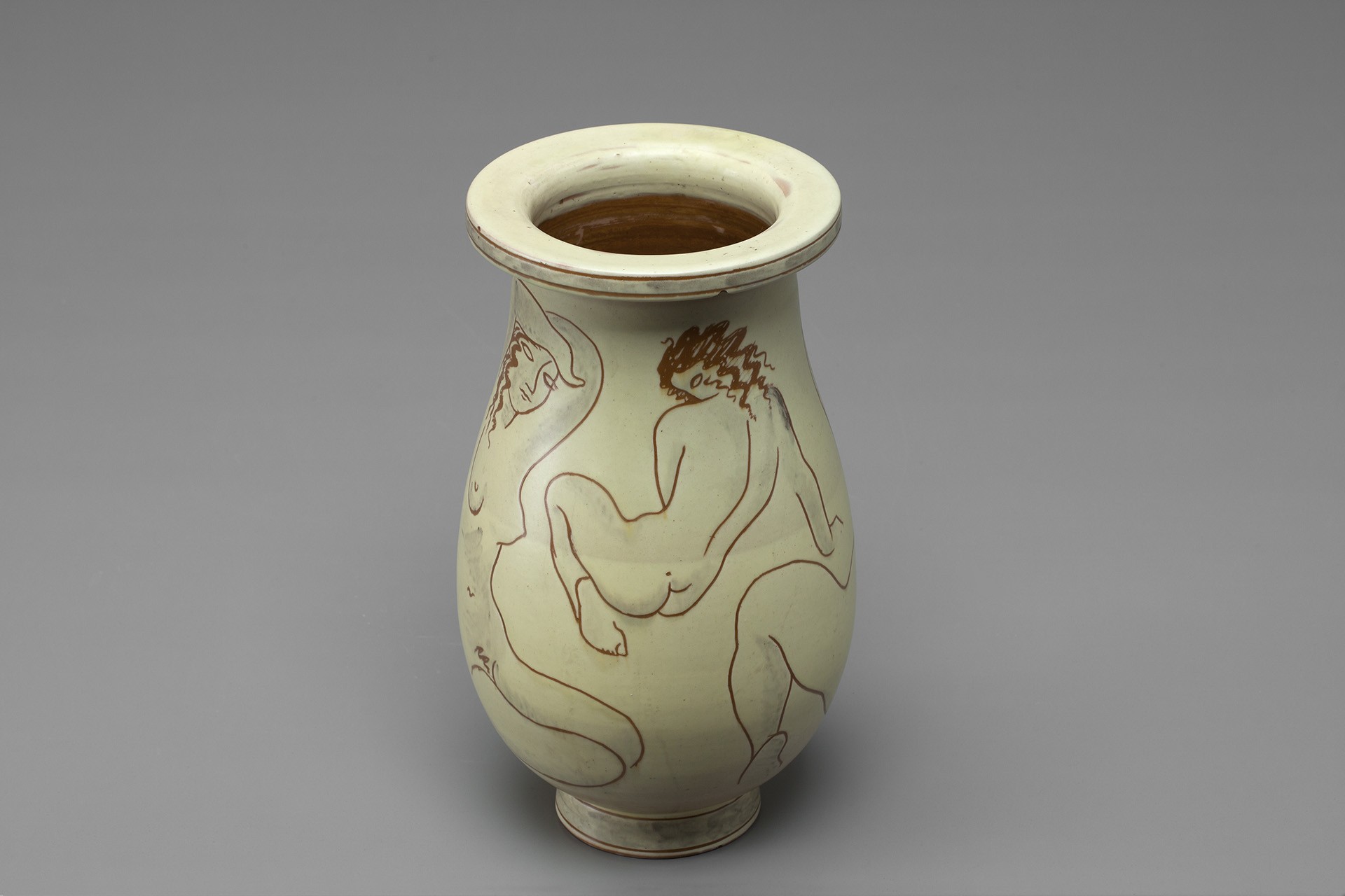 Vase image 3
