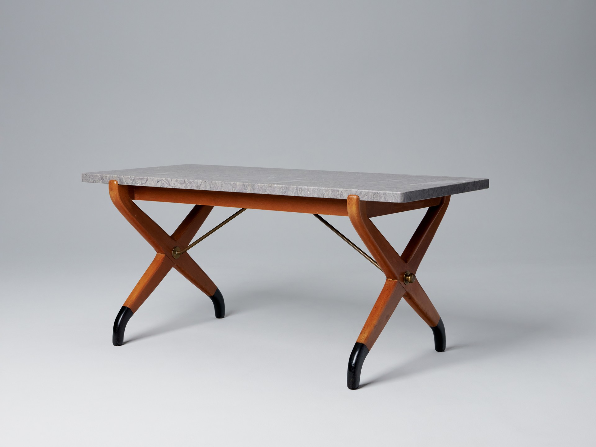 'Futura' Coffee Table image 3