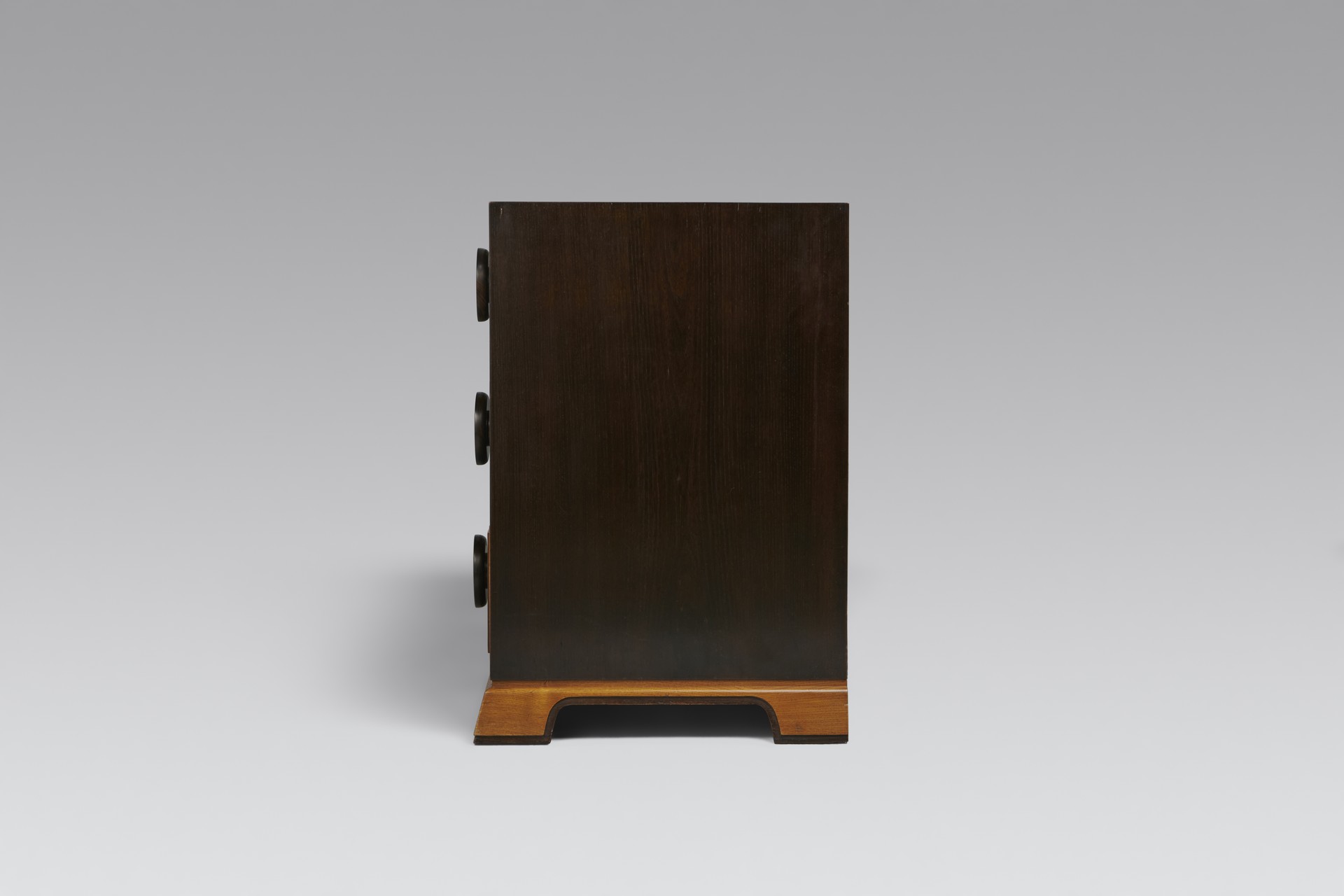 Chest of Drawers image 3