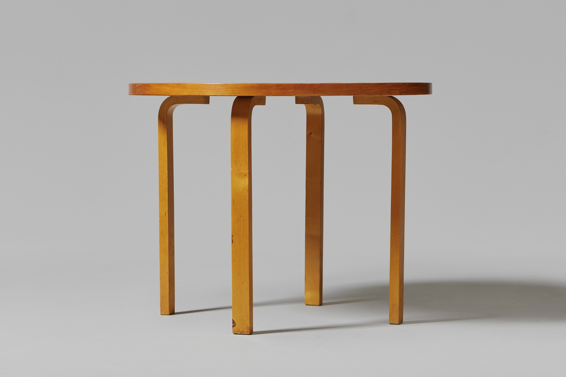 Dining Table image 2