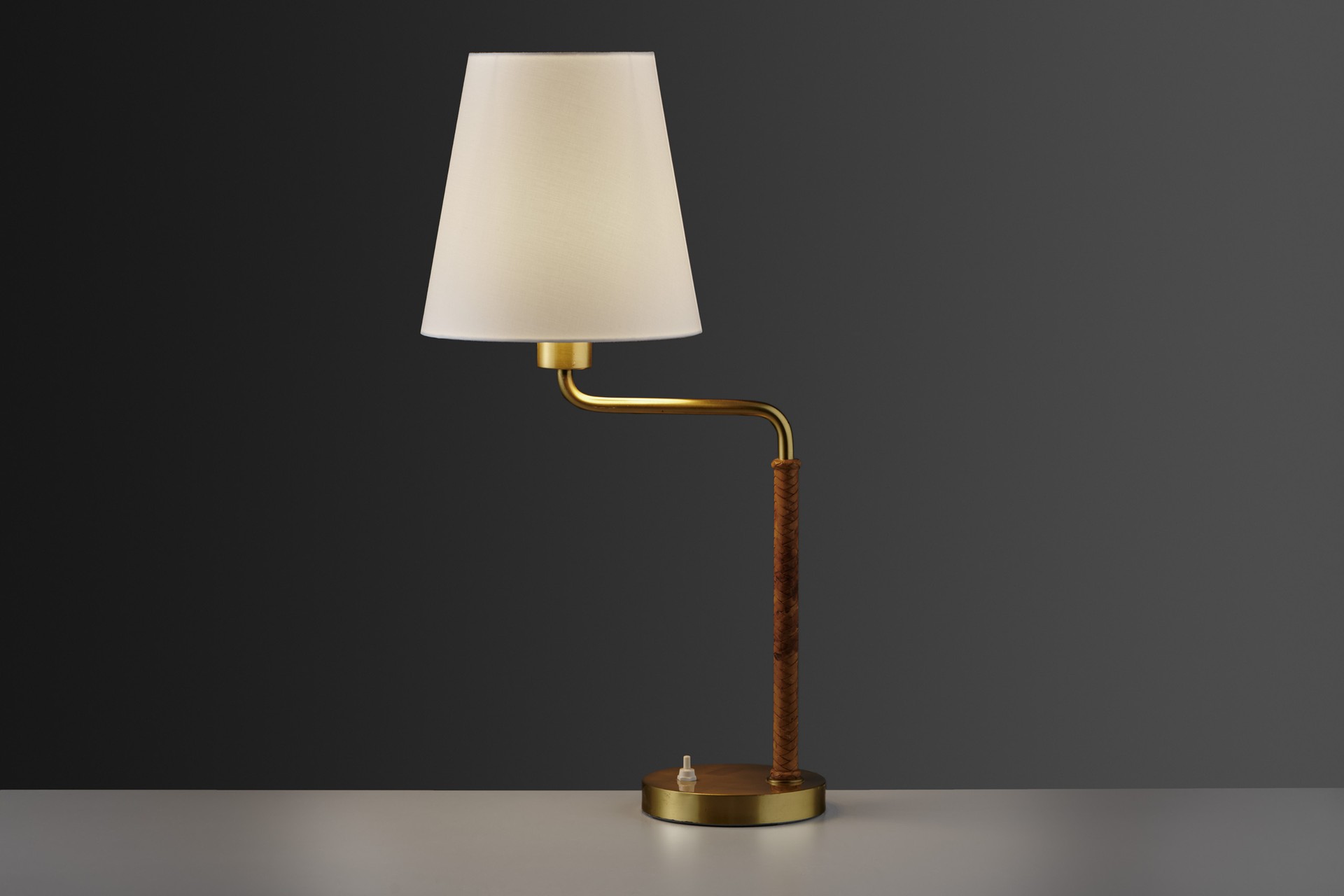 Table Lamp image 2