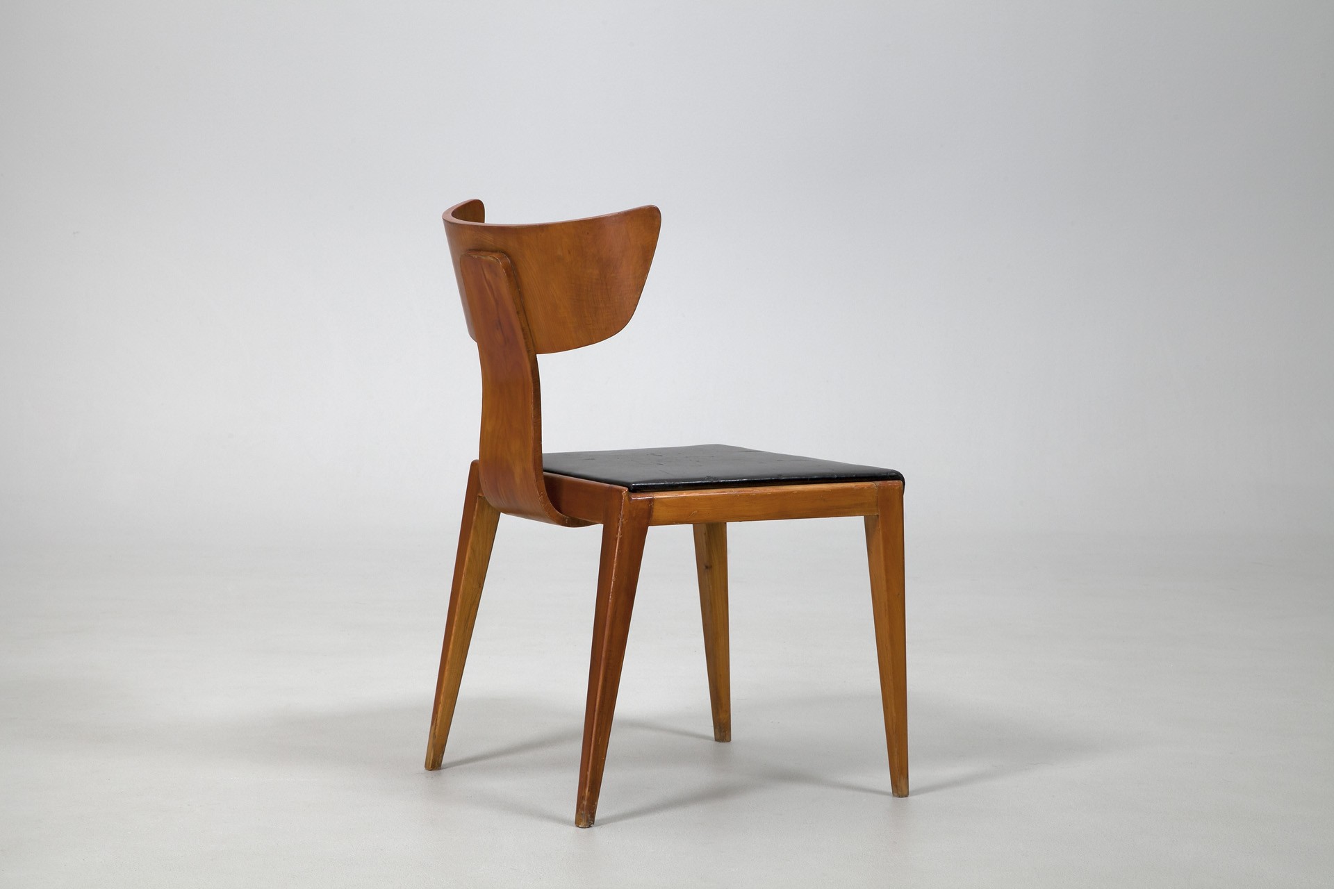 Chair image 2