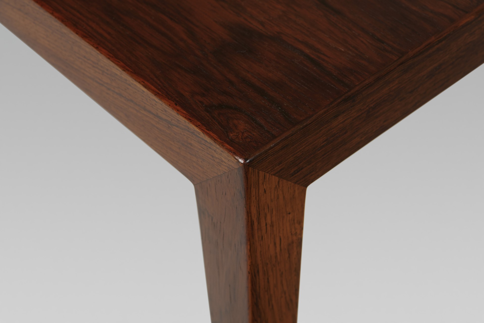 Pair of Side Tables image 5