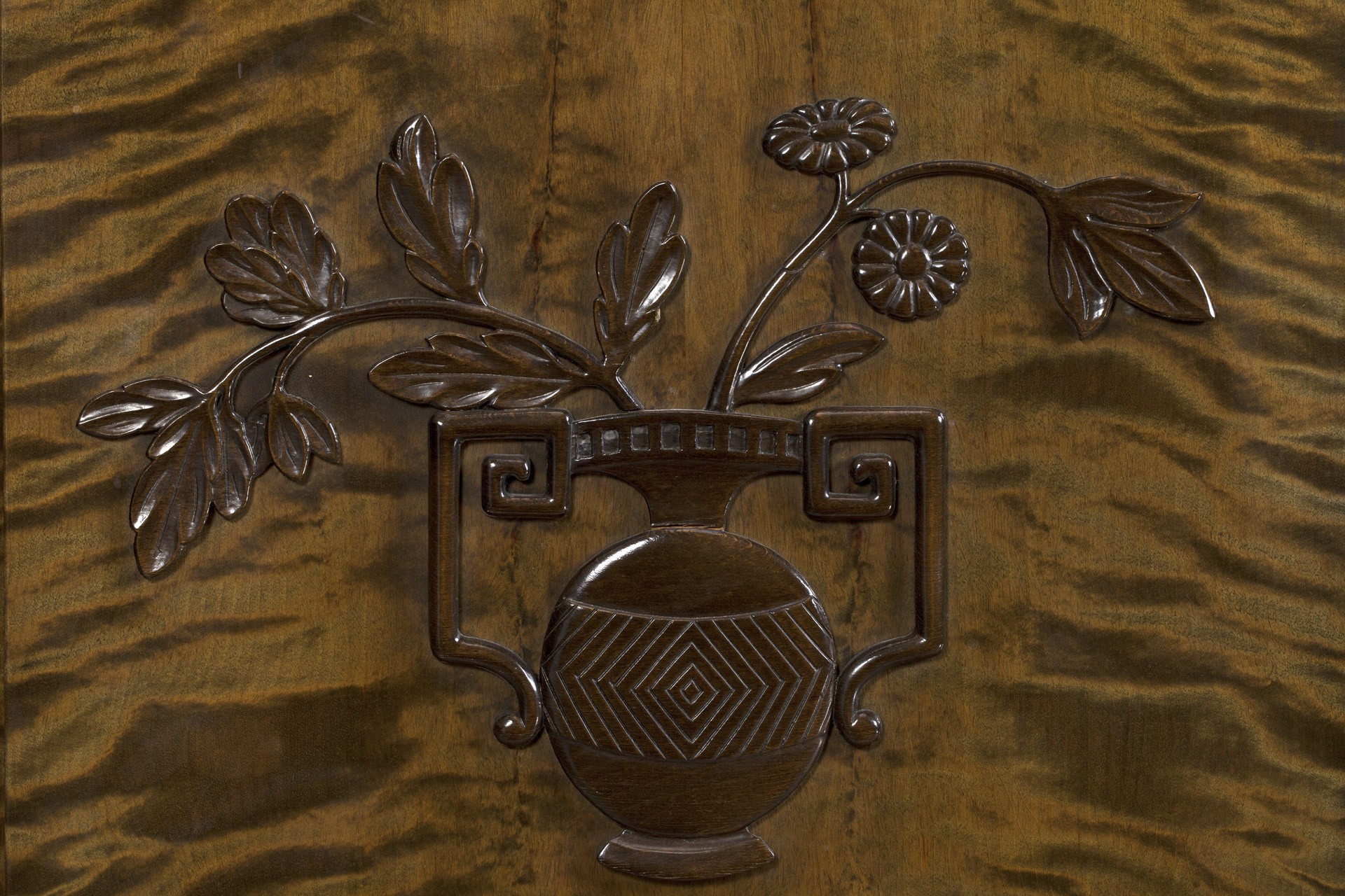 Cabinet image 8