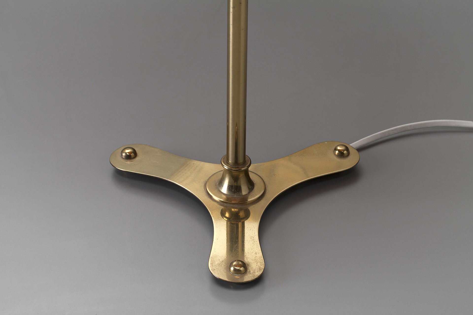 Table Lamp image 3