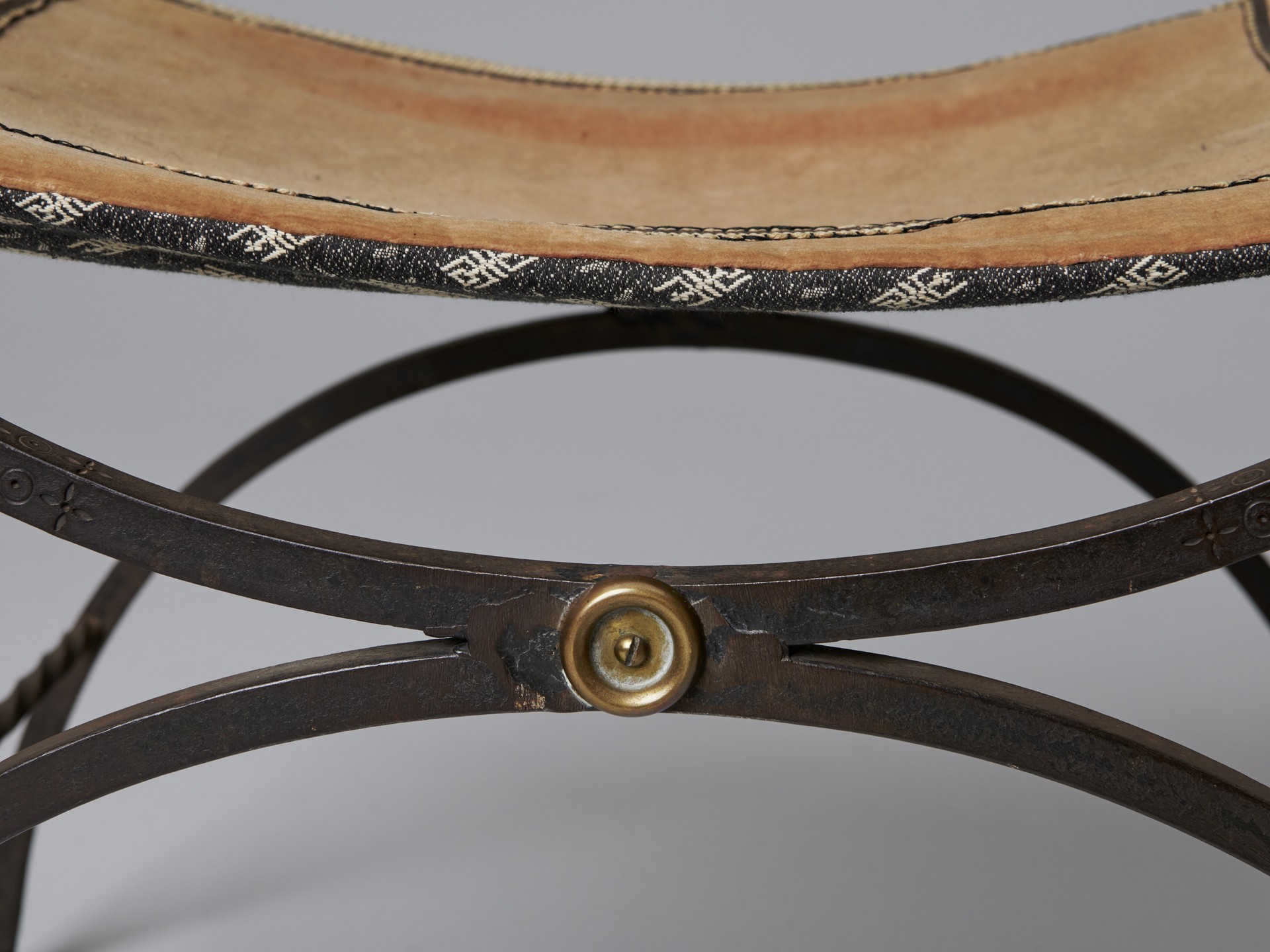 Neoclassical Stool image 9