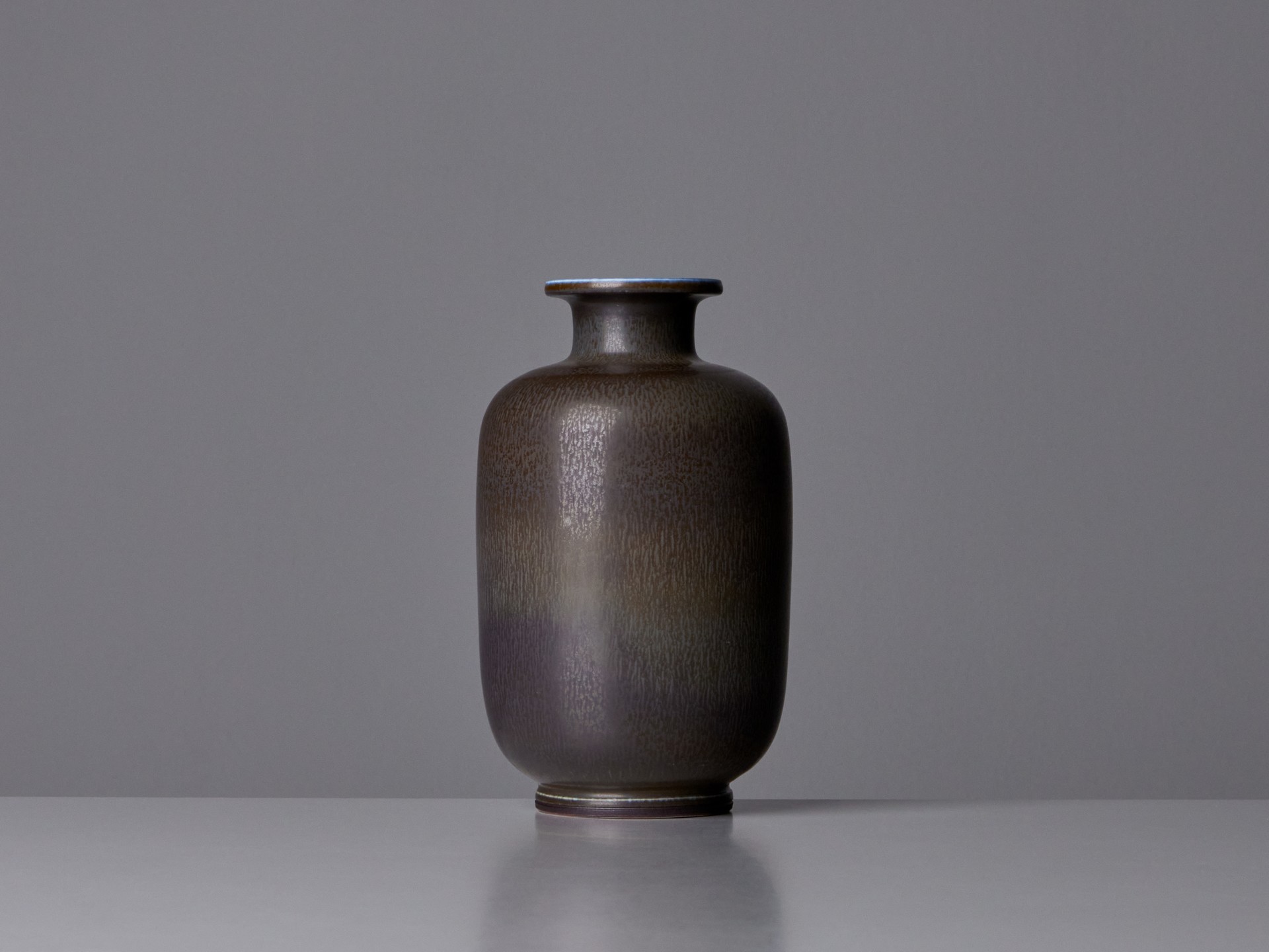 Vase image 3
