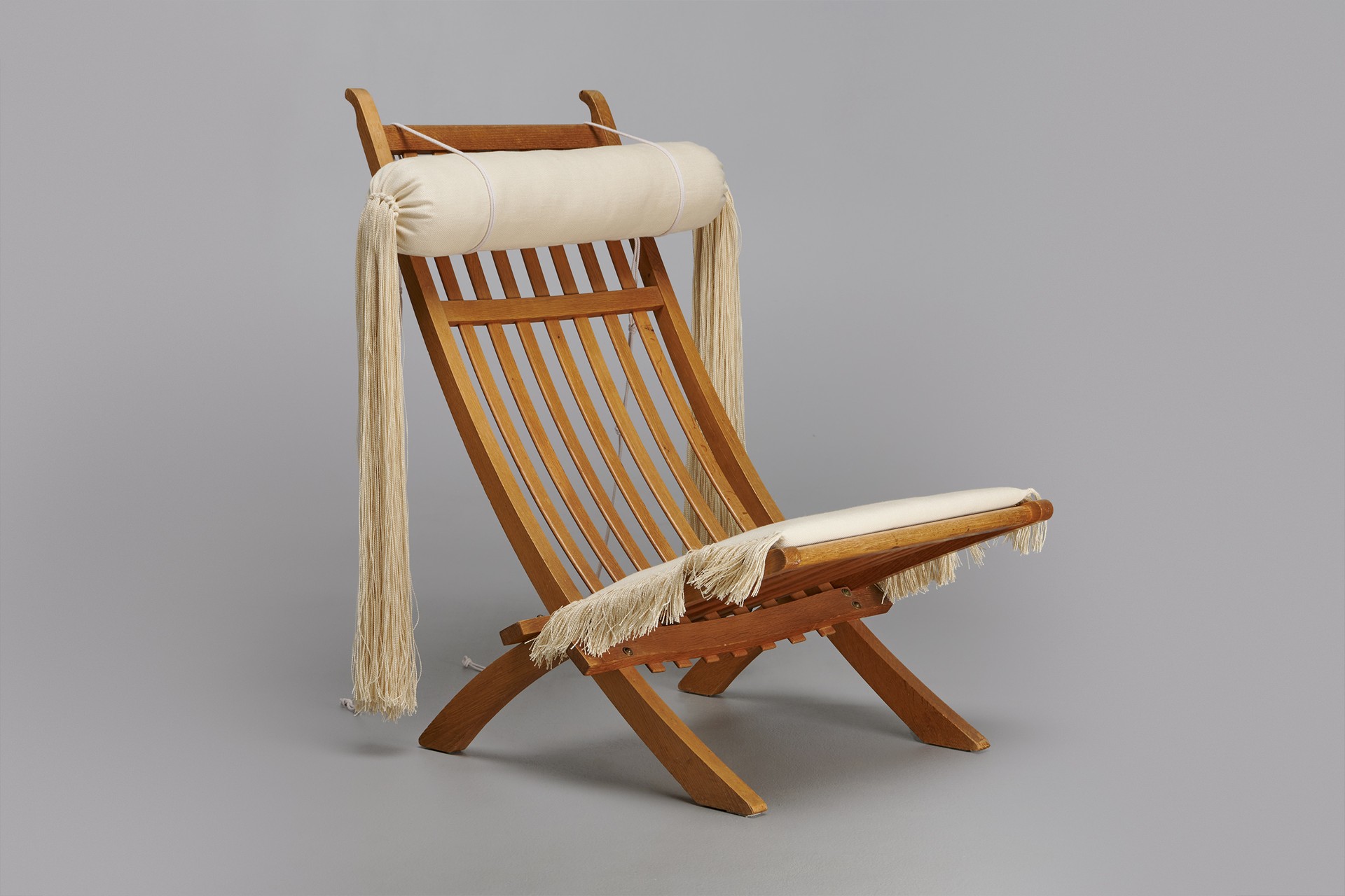 Folding 'Asian Lawn Chair', Model no. JH-603