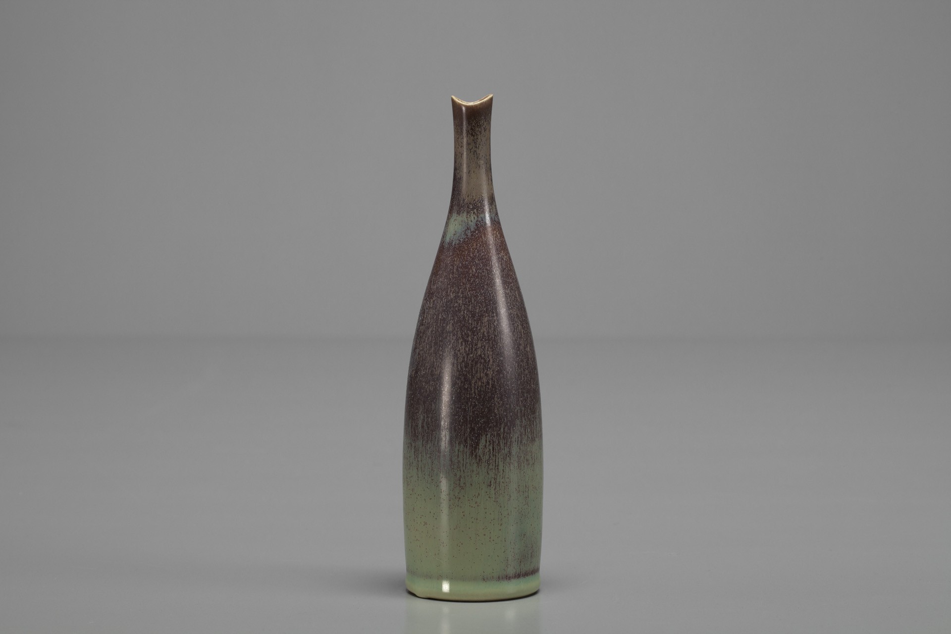 Vase image 2
