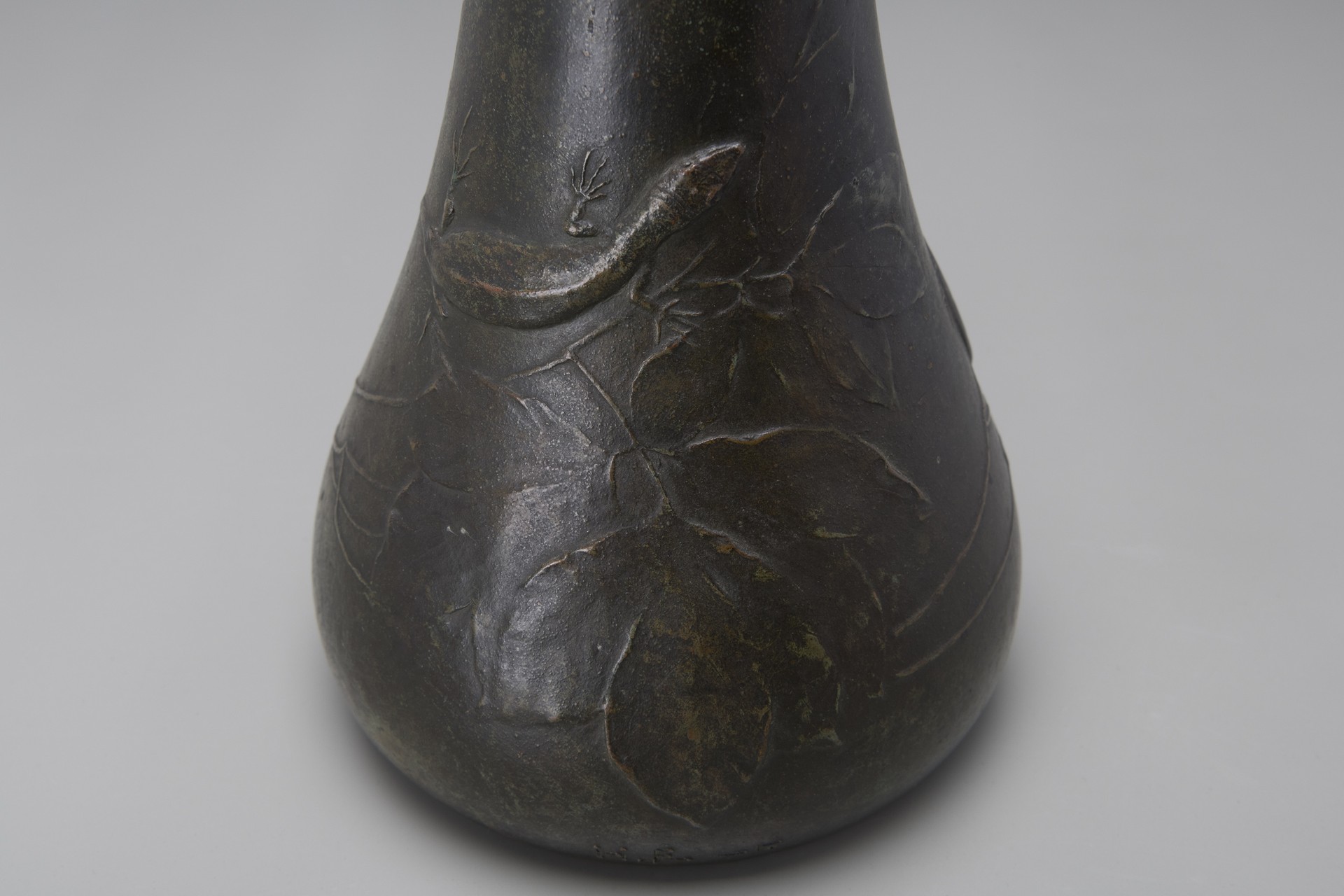 Vase image 4