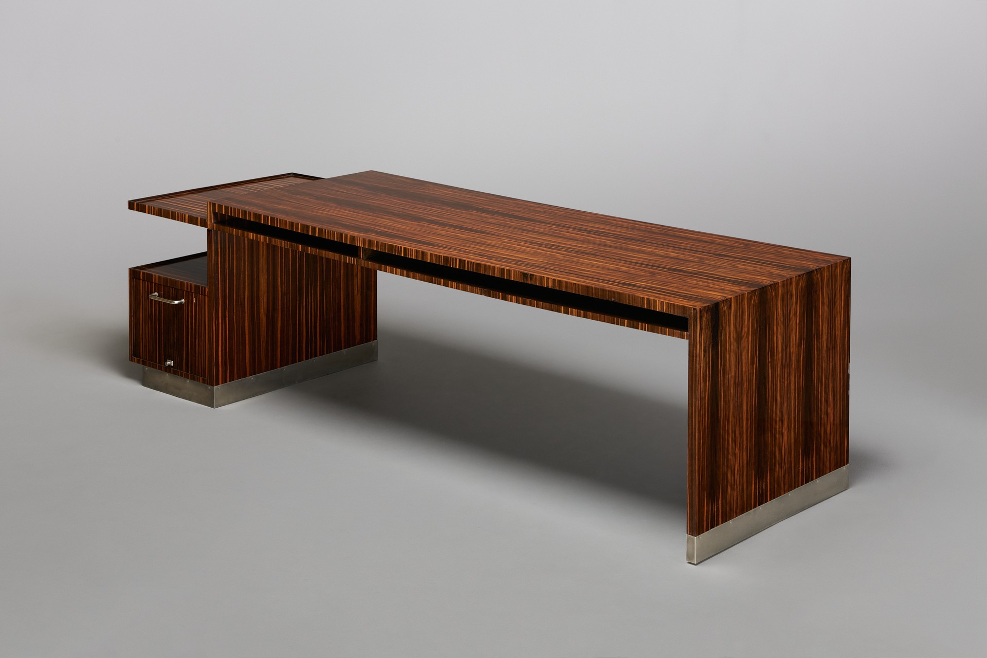Unique Desk
