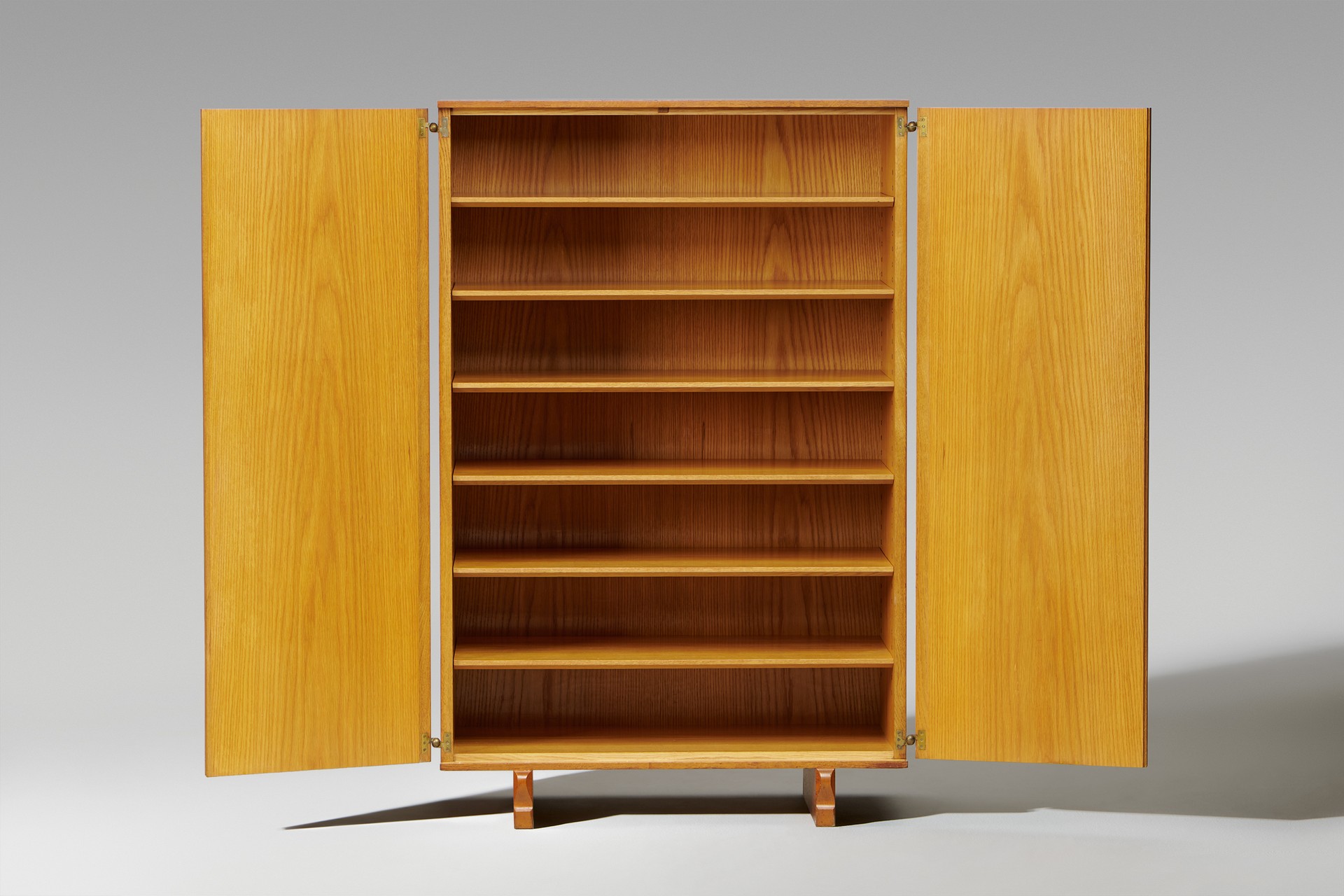 Rare Cabinet image 9