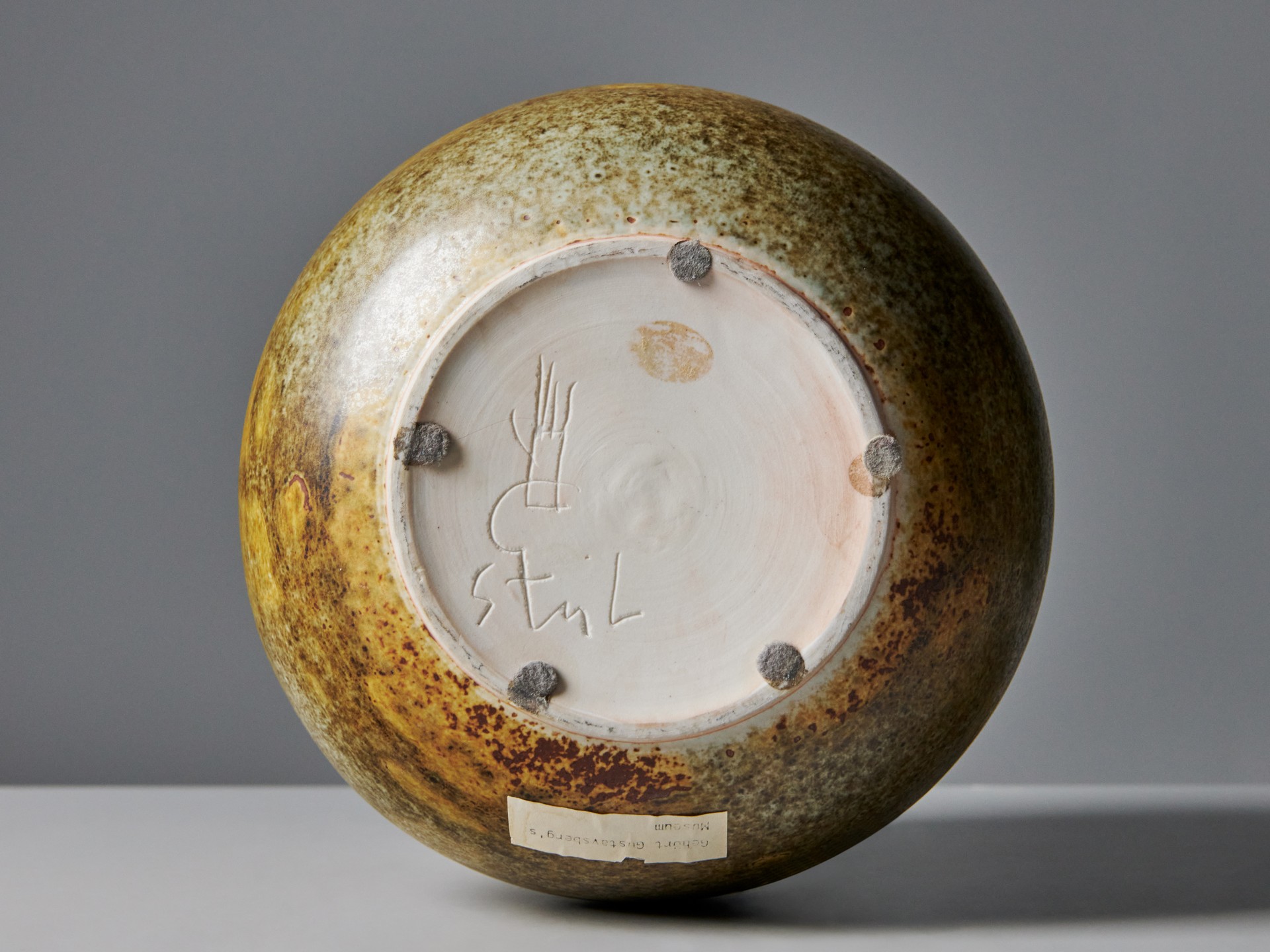 Vase image 7