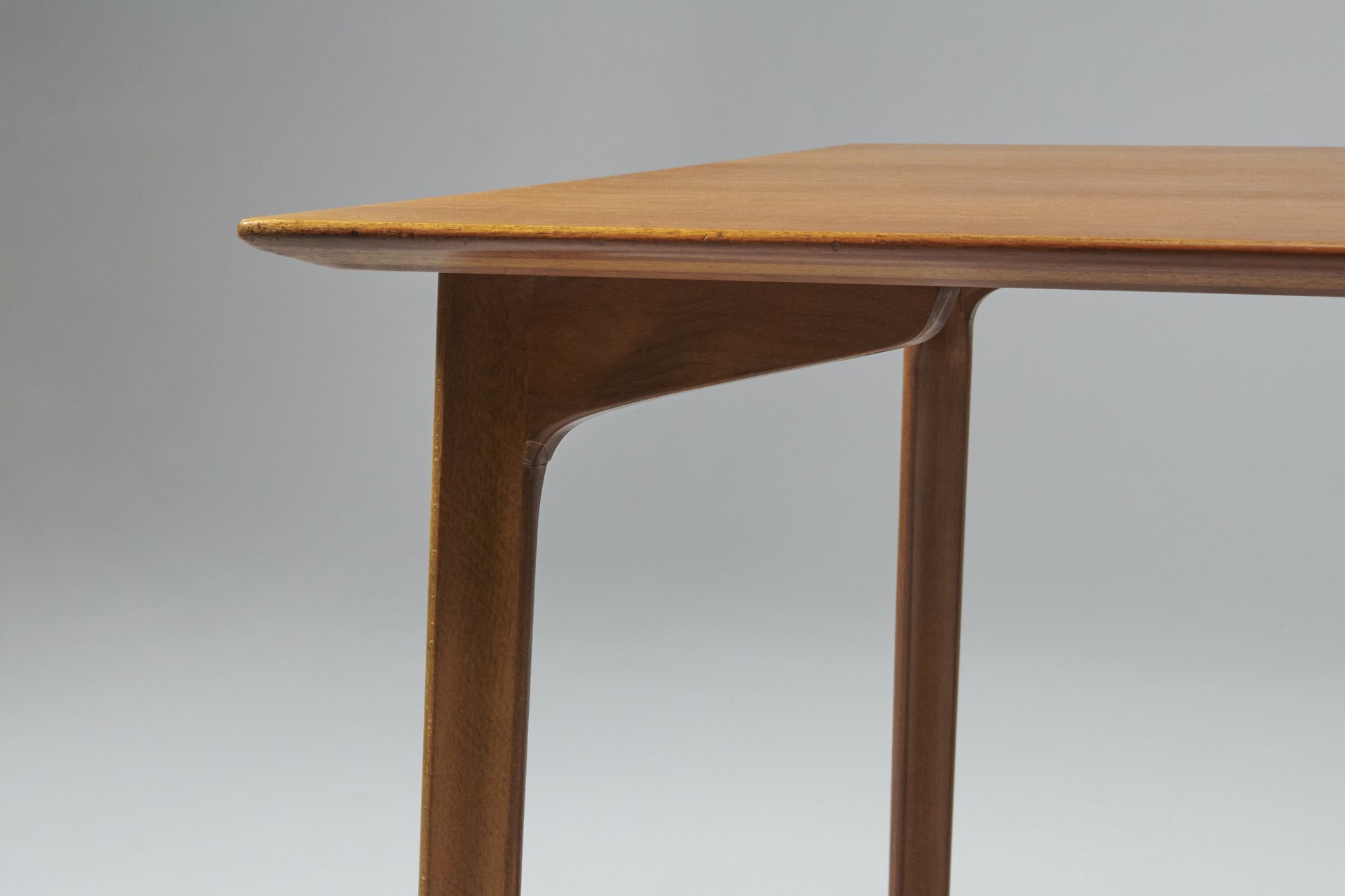 Grand Prix Table image 4