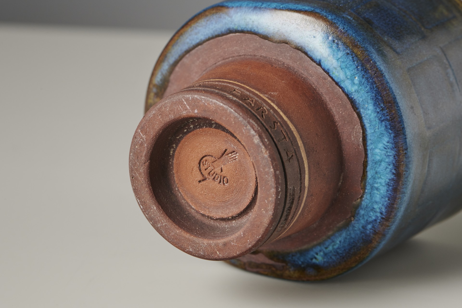 Vase image 4