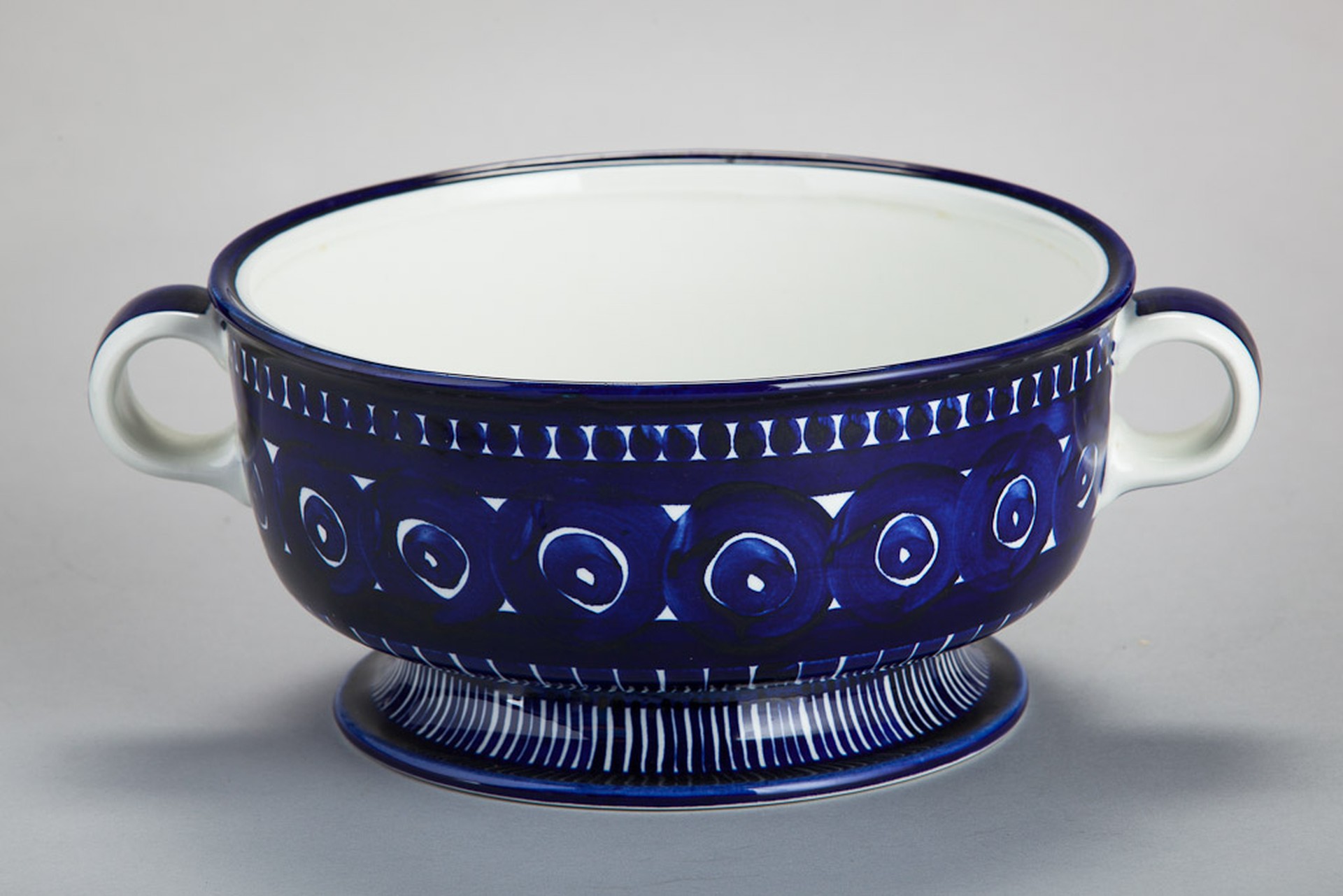 Porcelain Tureen image 3