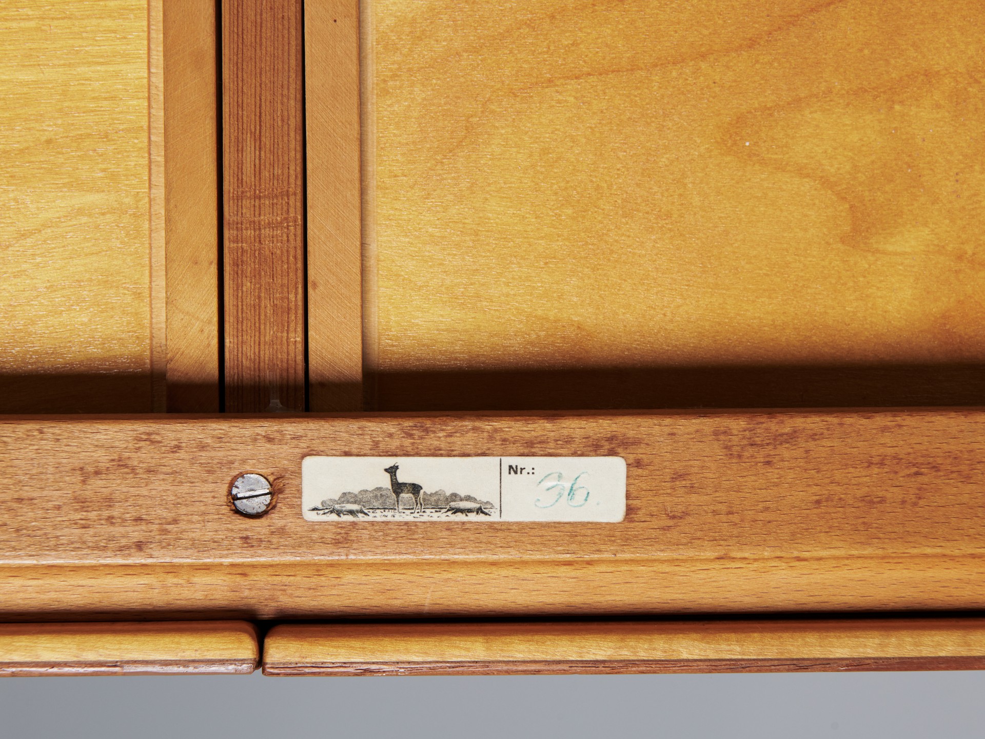 Desk image 7