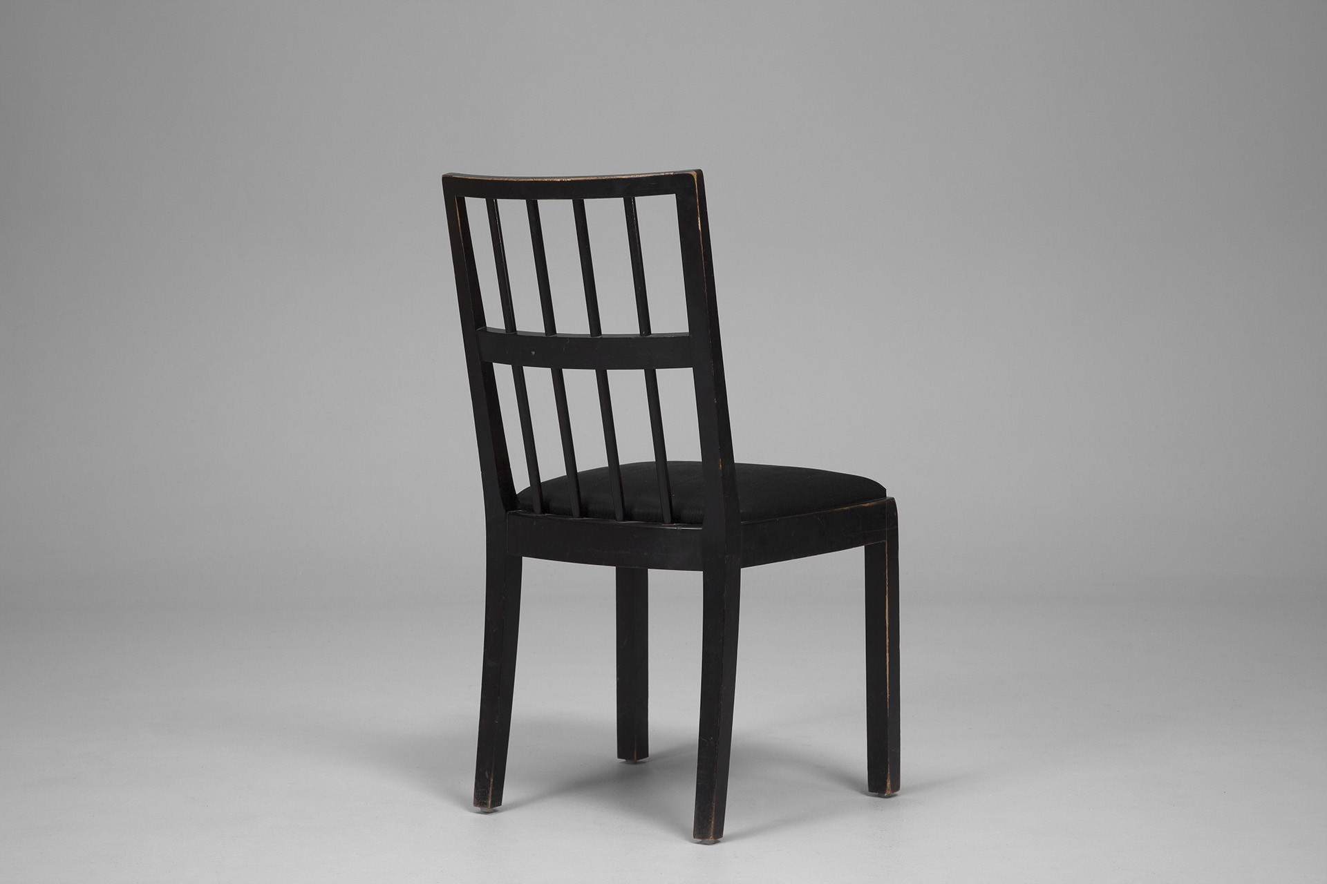 Chair image 4