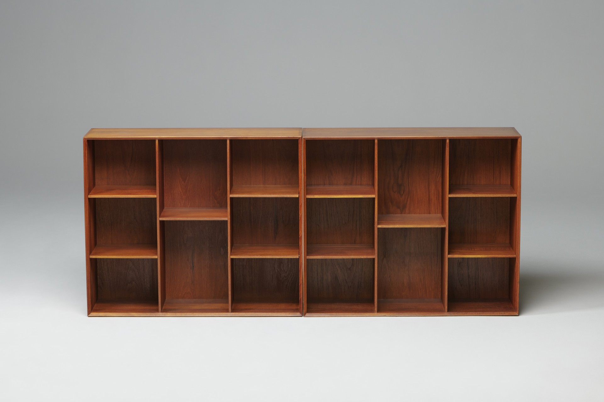 Pair of Shelves image 2