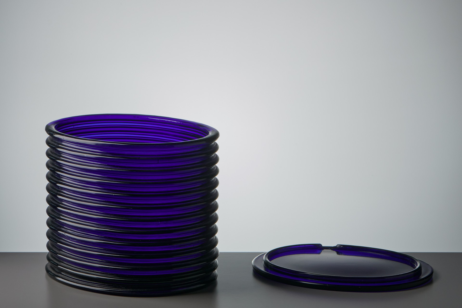 Vessel with Cover image 2