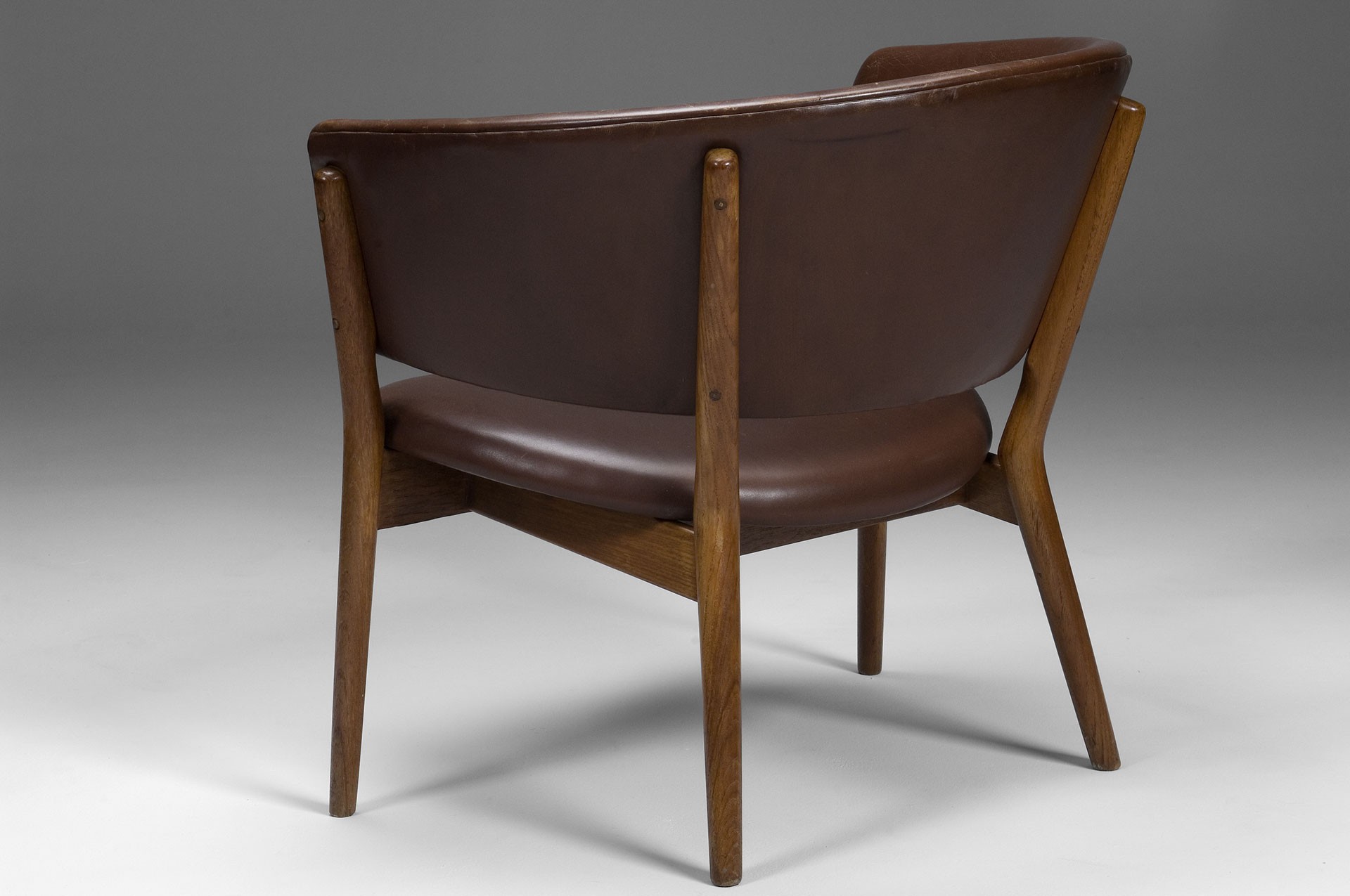 Armchair image 2
