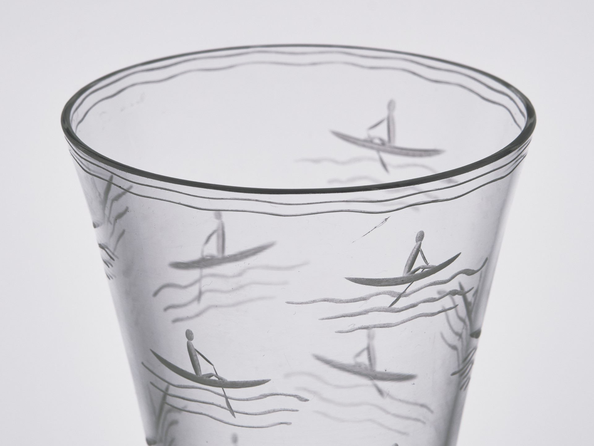 Vase image 3