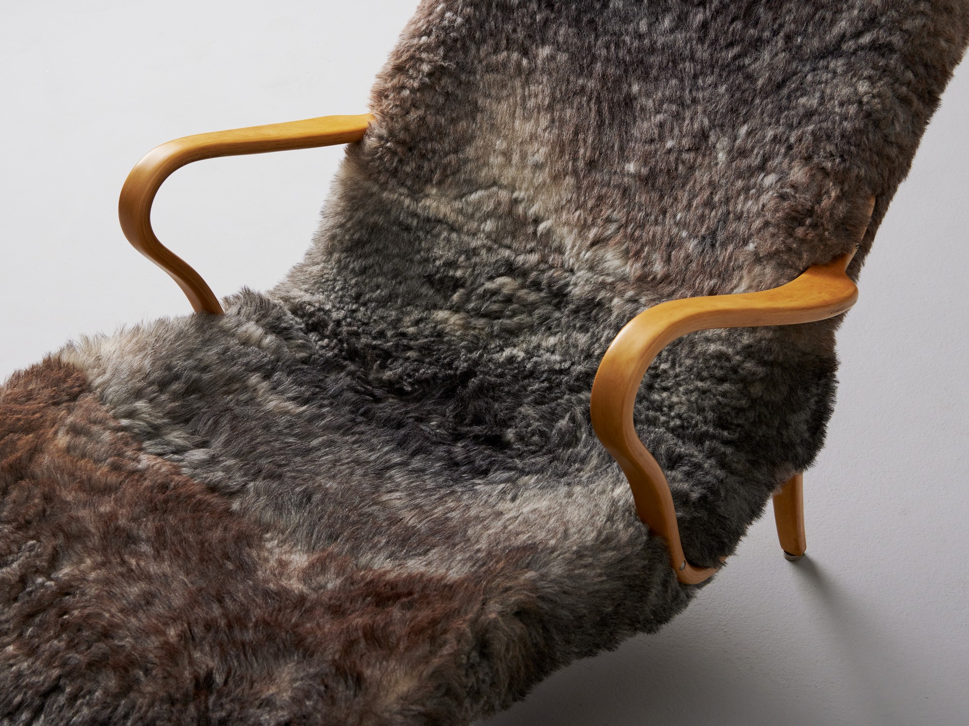 'Pernilla 3' Lounge Chair image 7