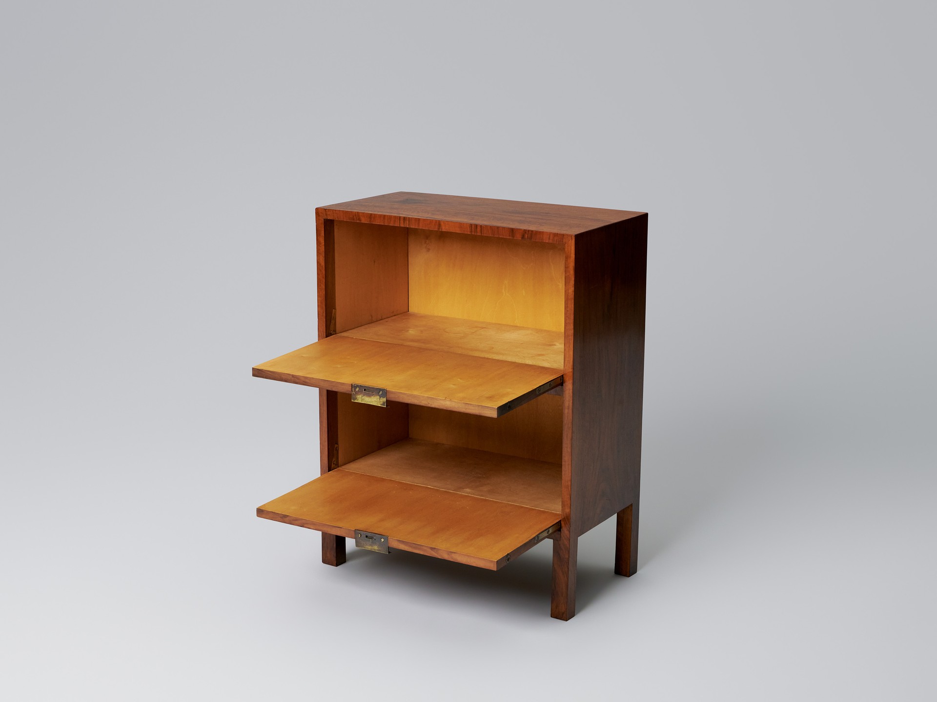 Bar Cabinet image 3