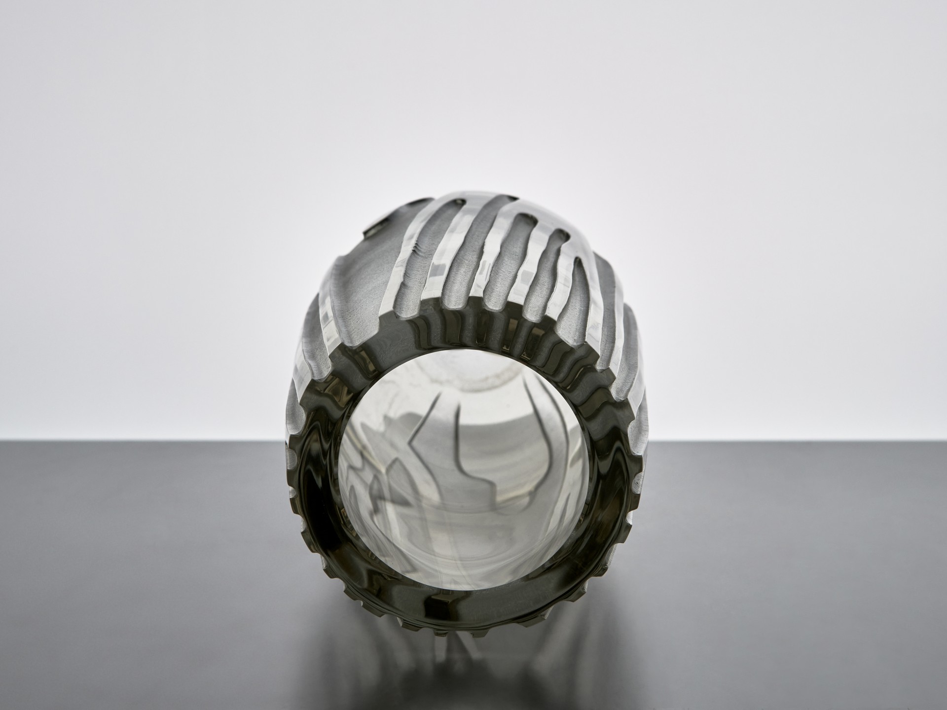 Vase image 4