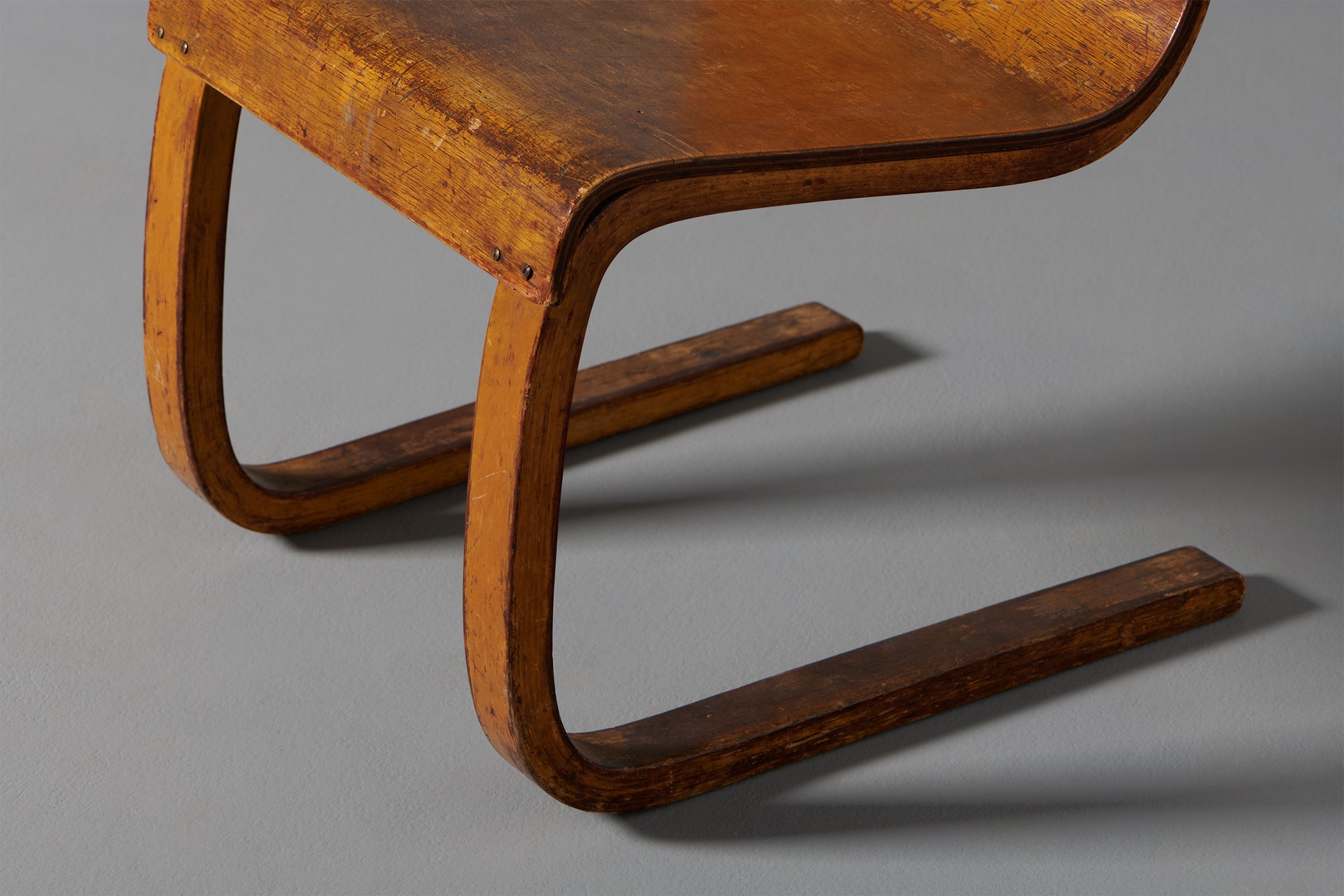 Cantilevered Chair No. 21 image 4