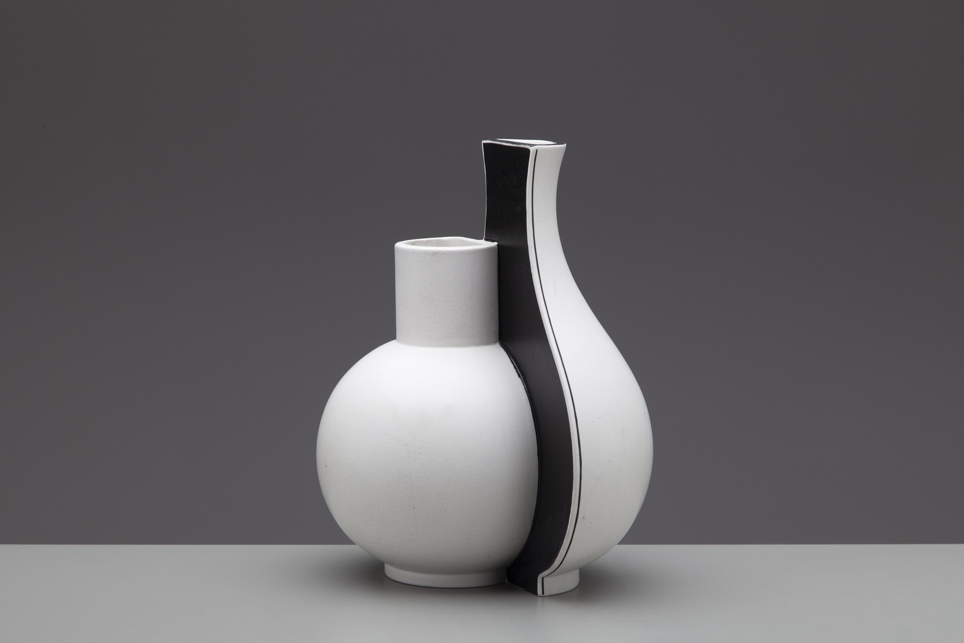 Vase "SURREA" image 2