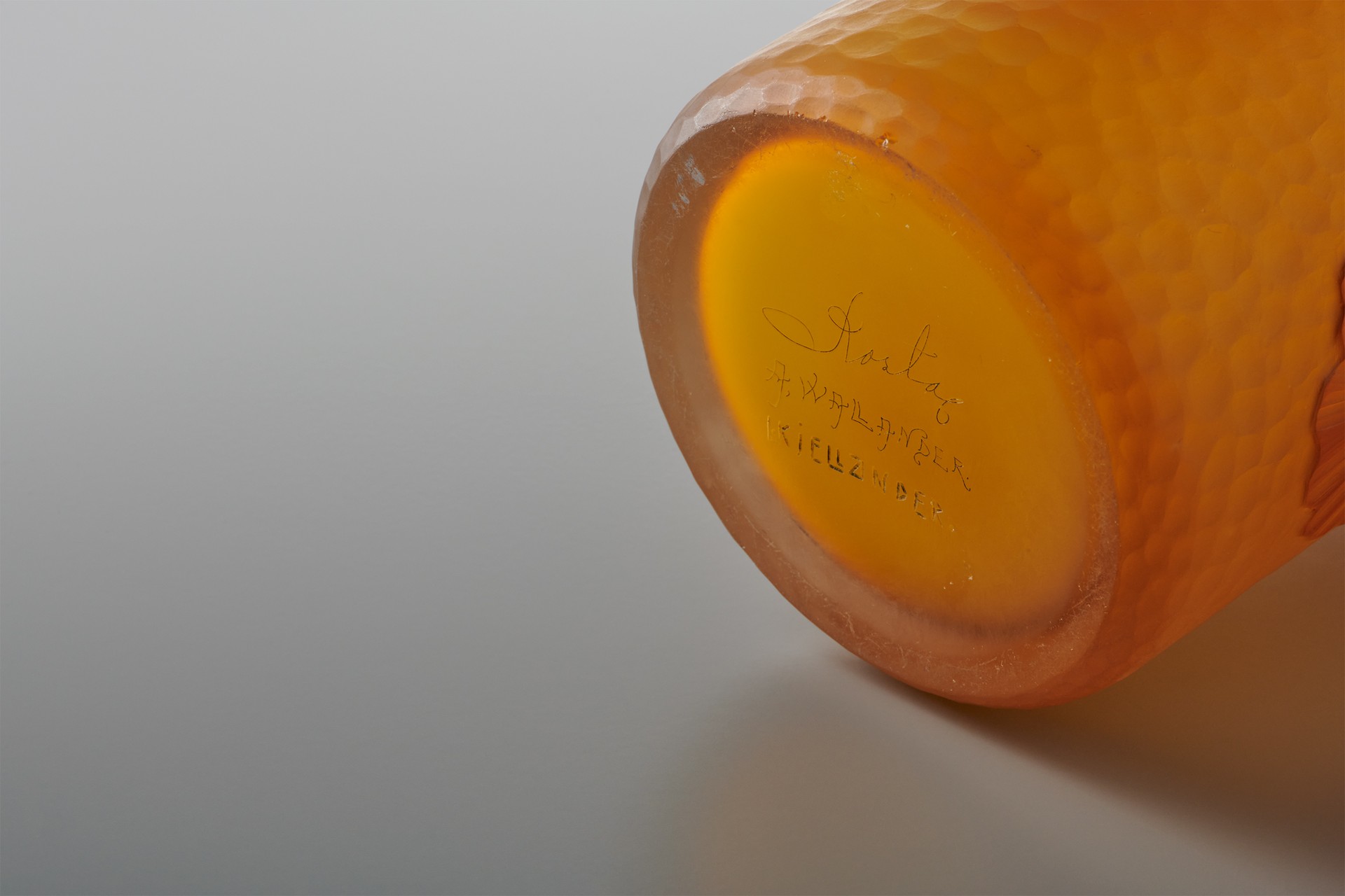 Vase image 4