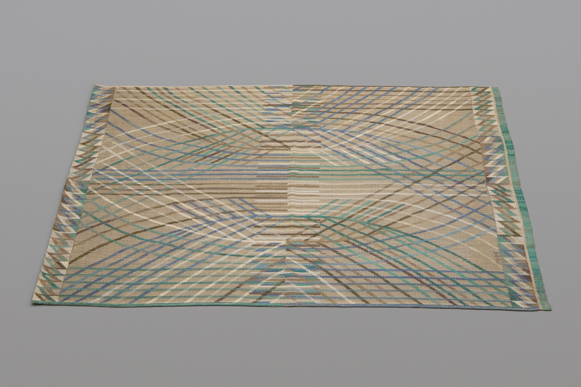 'Kärvar' Tapestry