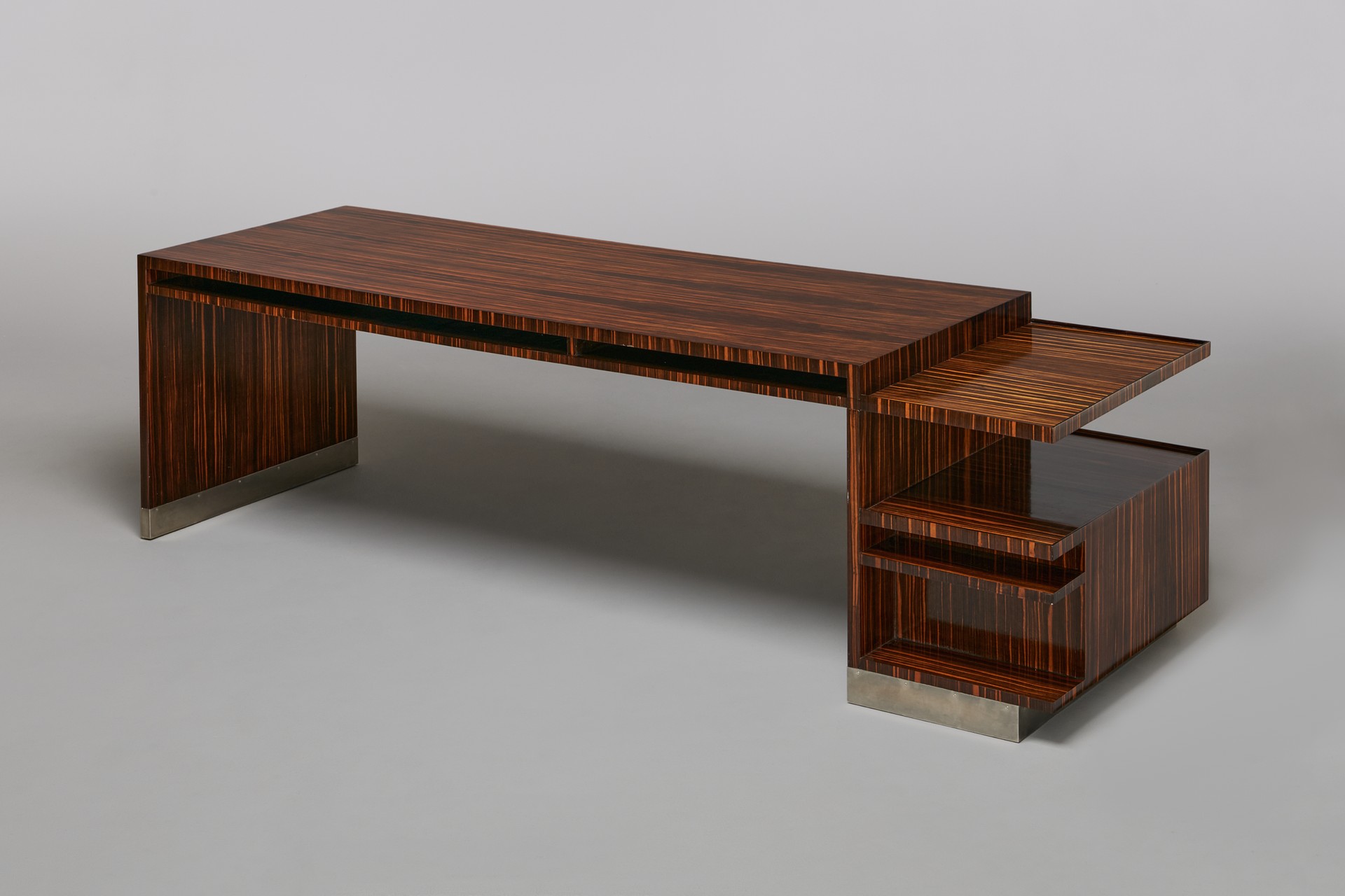 Unique Desk image 5