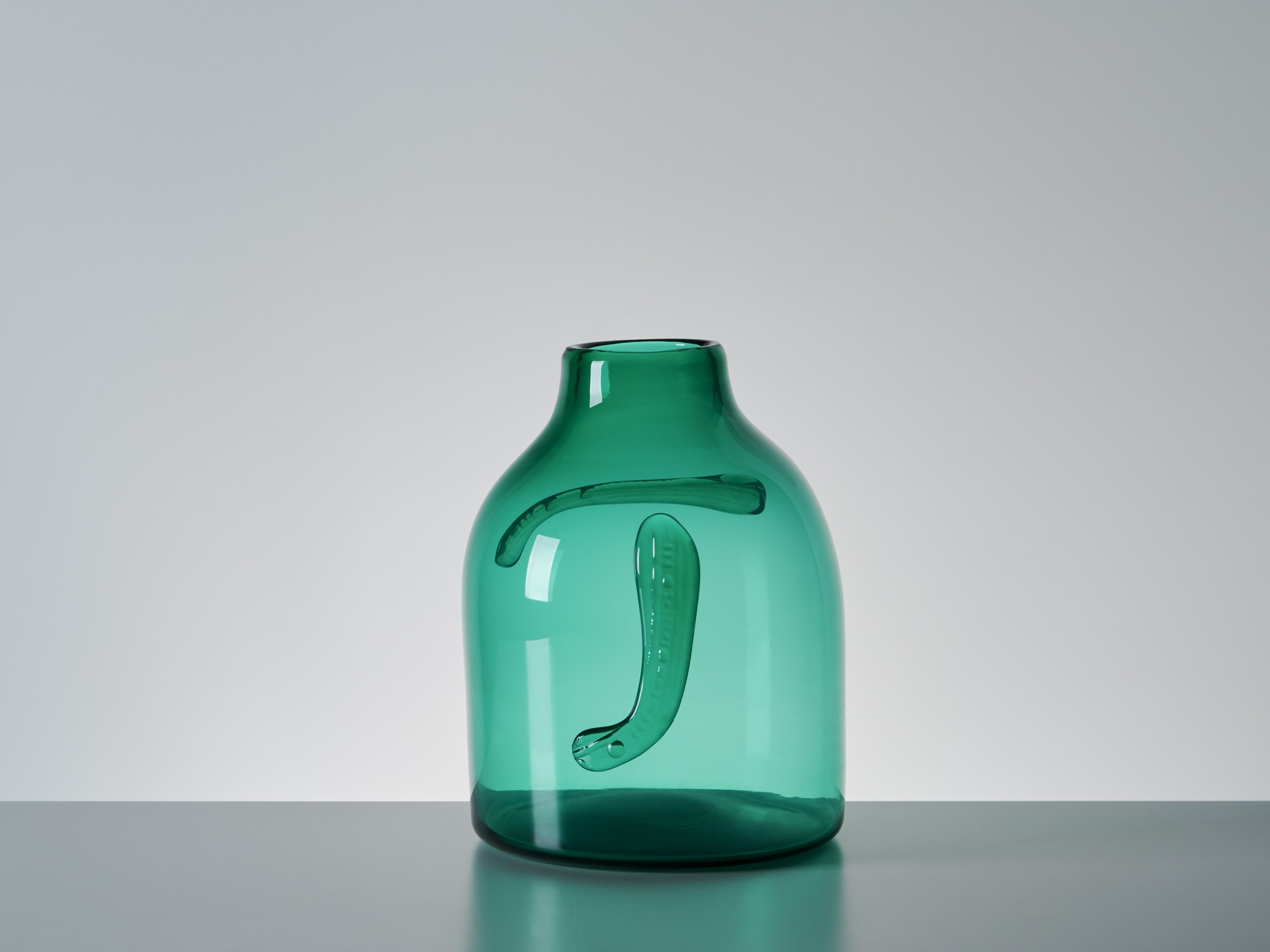 Vase image 2