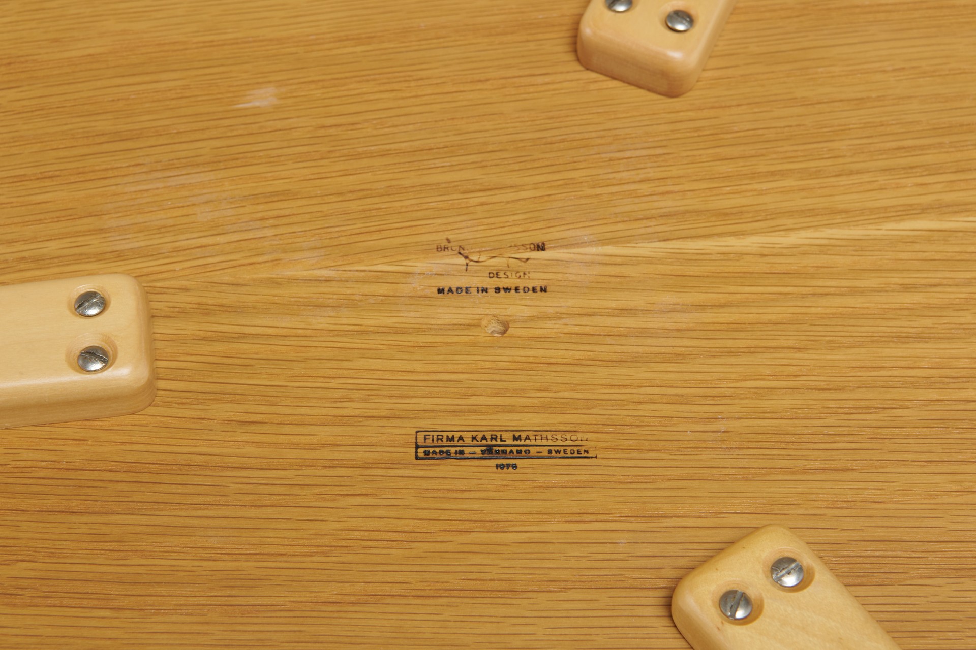 Small 'Annika' Table image 5