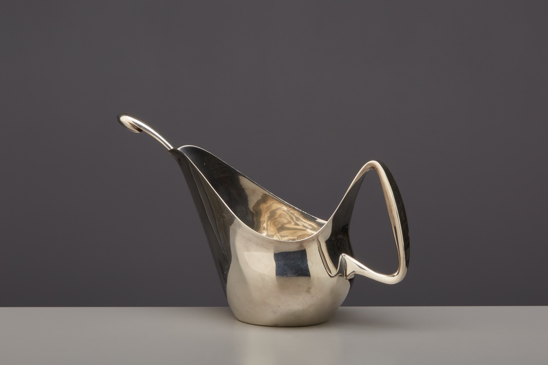 Sauceboat and Spoon image 2