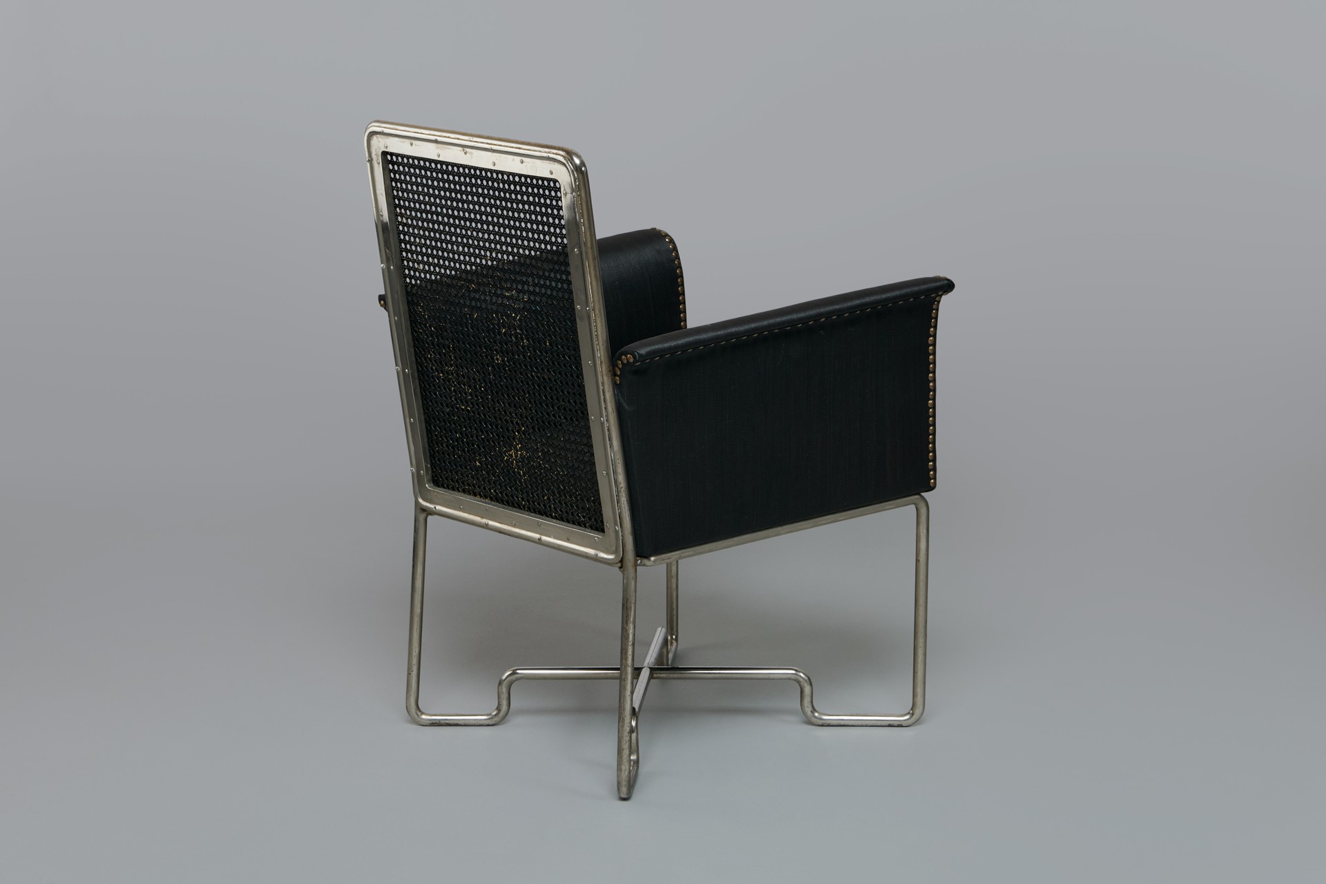 Chair image 3