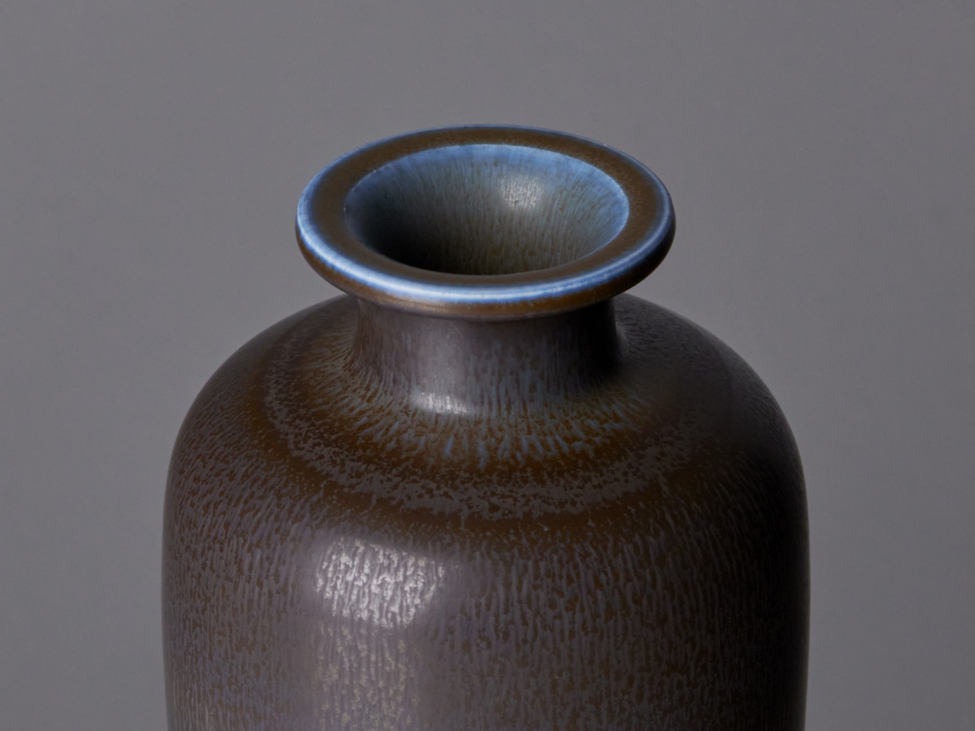 Vase image 4