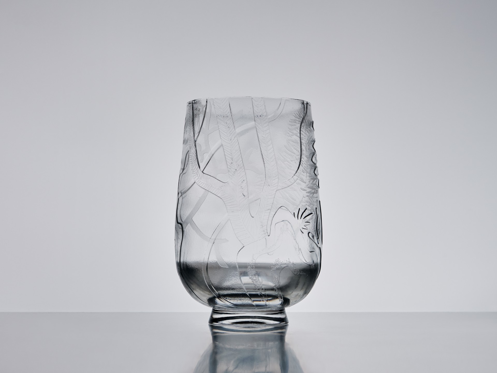 Vase image 3