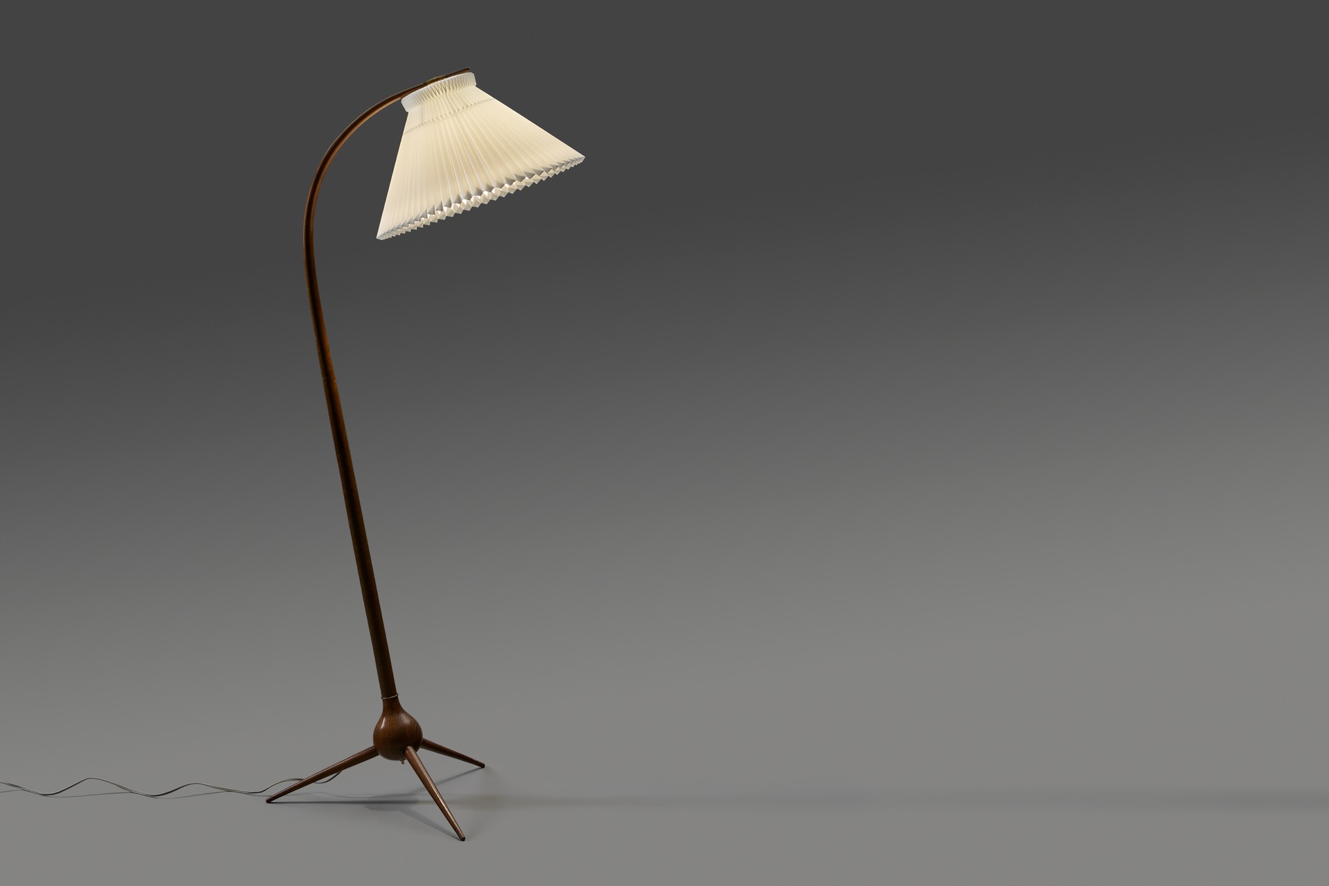'Bridge' Floor Lamp image 2