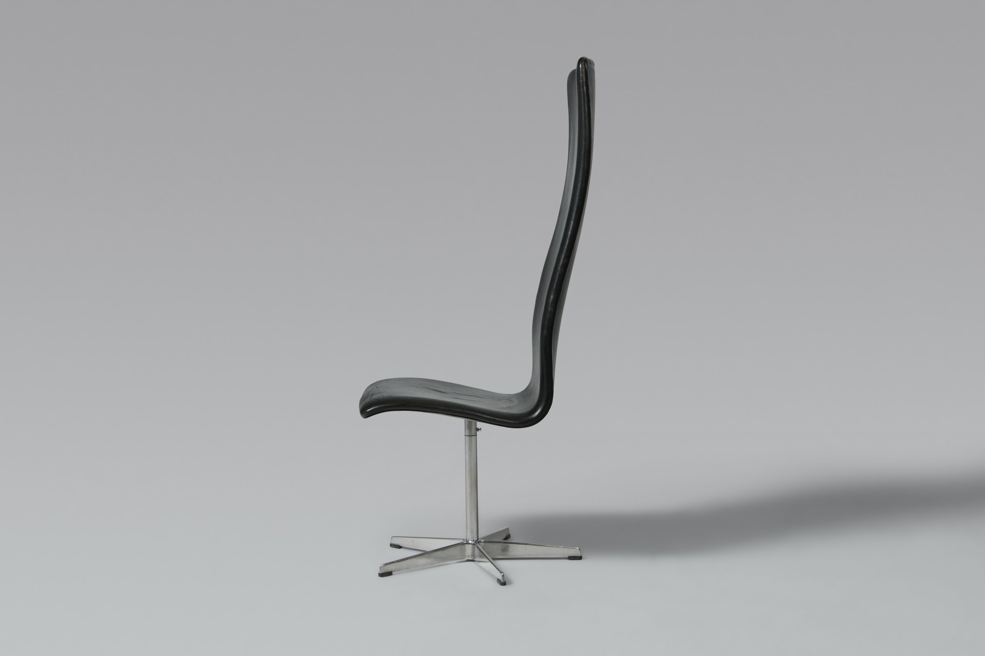 Pair of 'Oxford' Chairs image 5