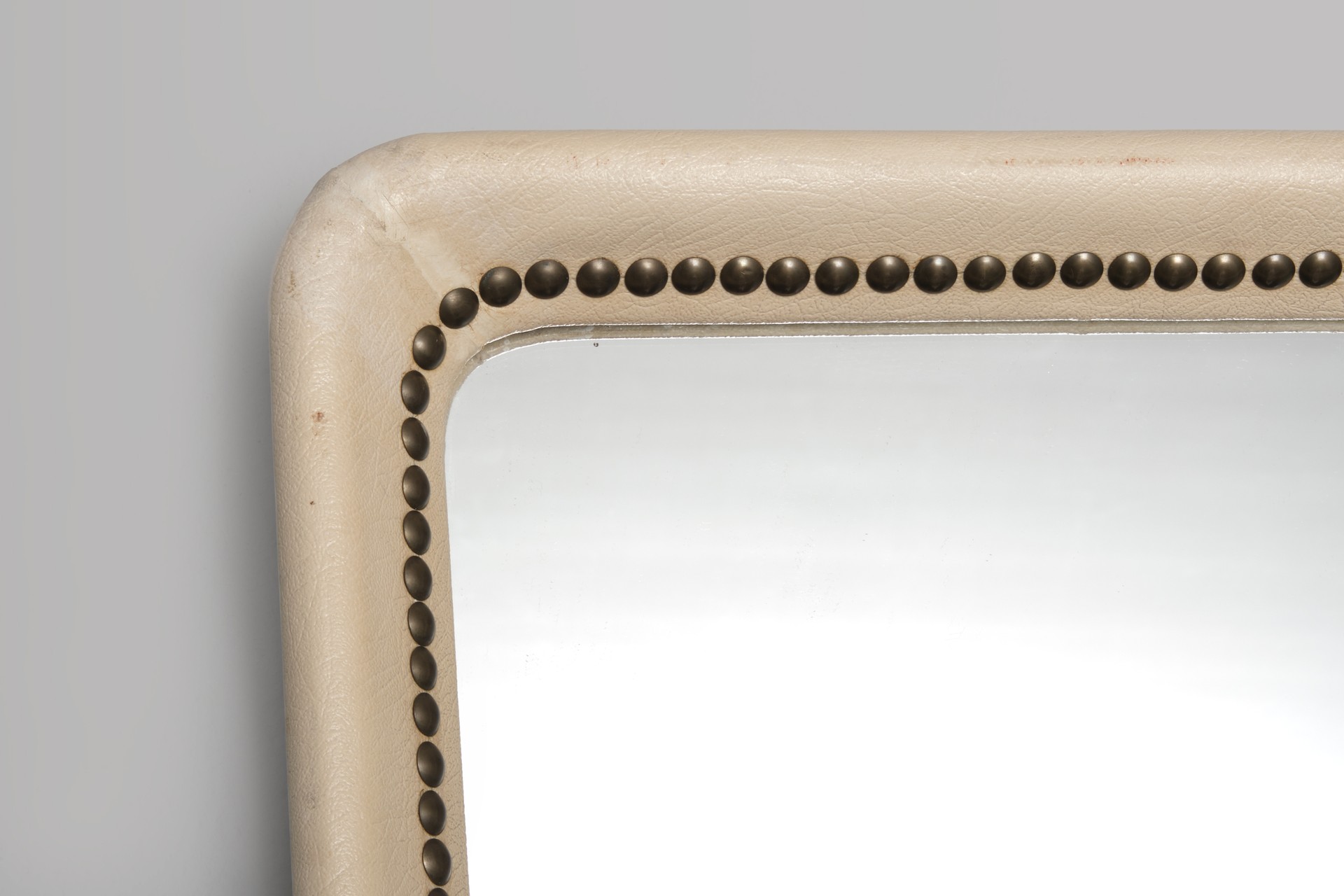 Mirror image 3