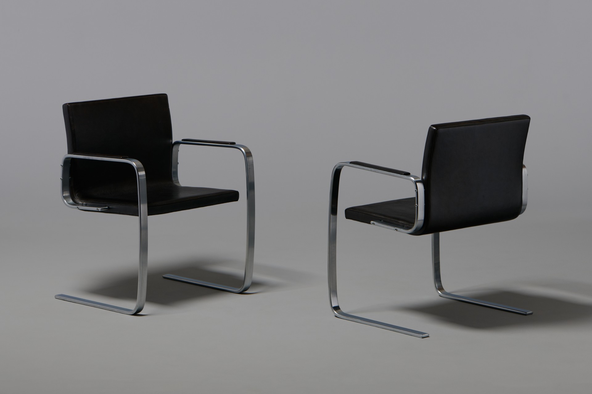Pair of Cantilever Armchairs, Model no. PK 13