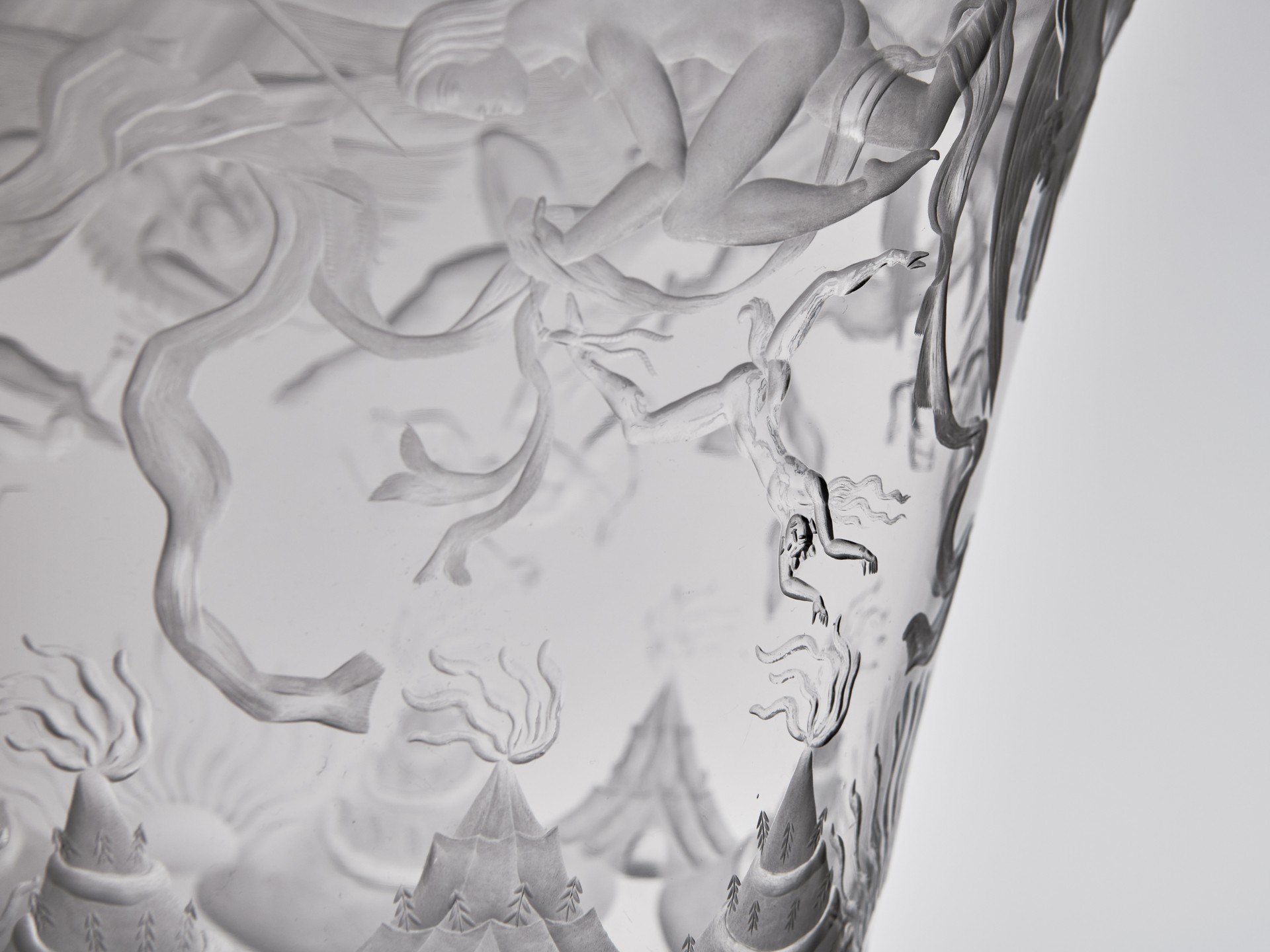 'Heaven and Hell' Vase image 20