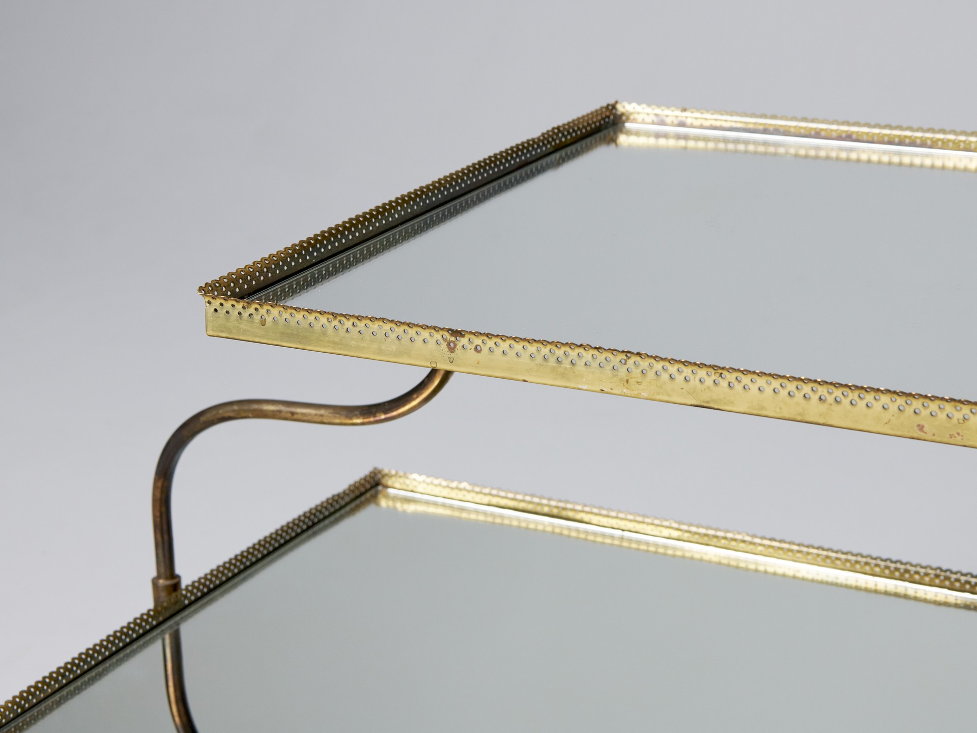 Trolley image 3