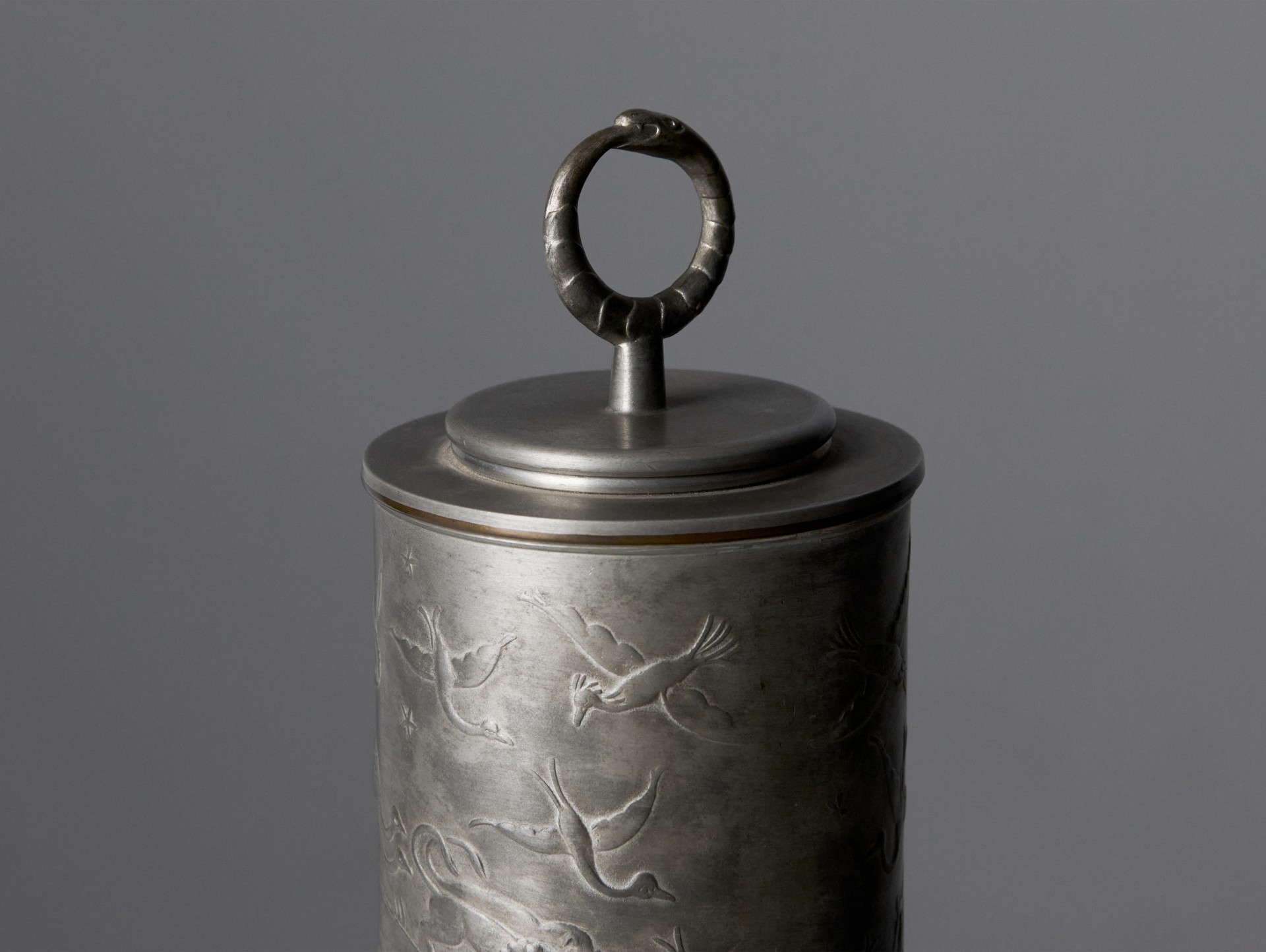 Vessel with Cover image 8