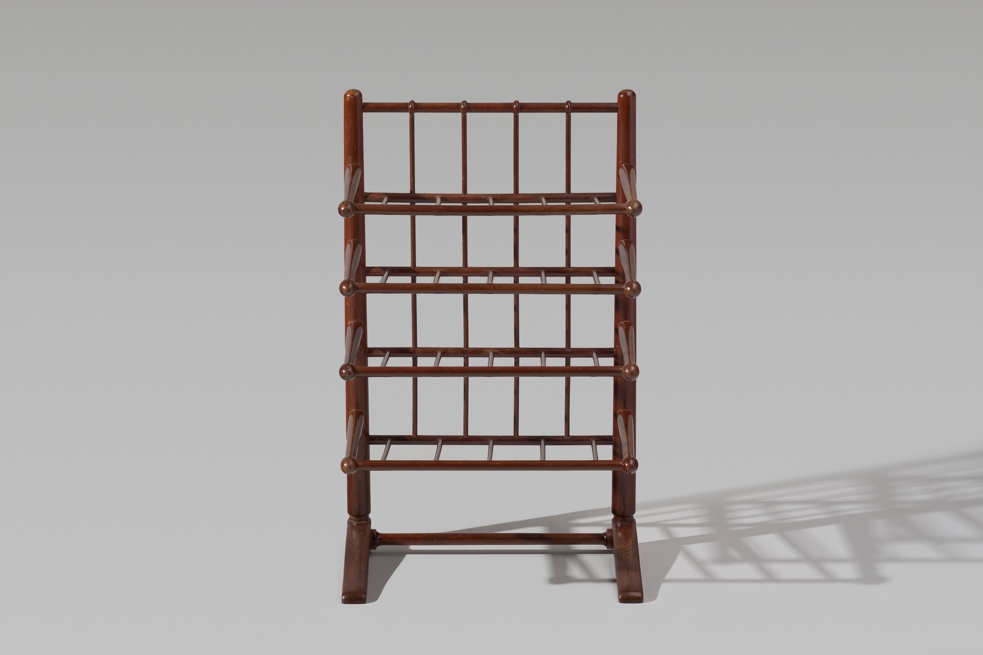 Magazine Stand image 2