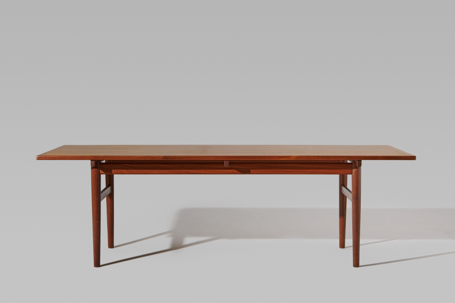 Dining Table image 2