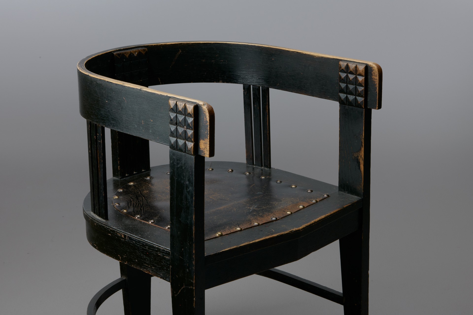 Armchair image 2